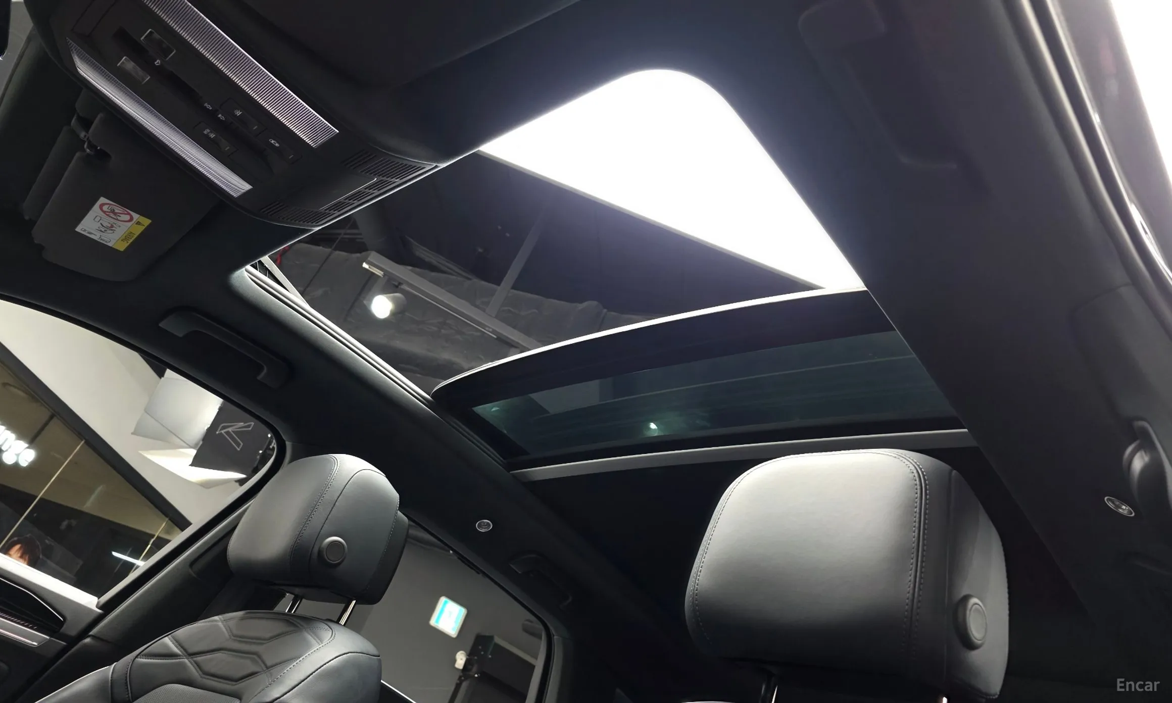 Volkswagen Touareg 3rd Generation превью 18