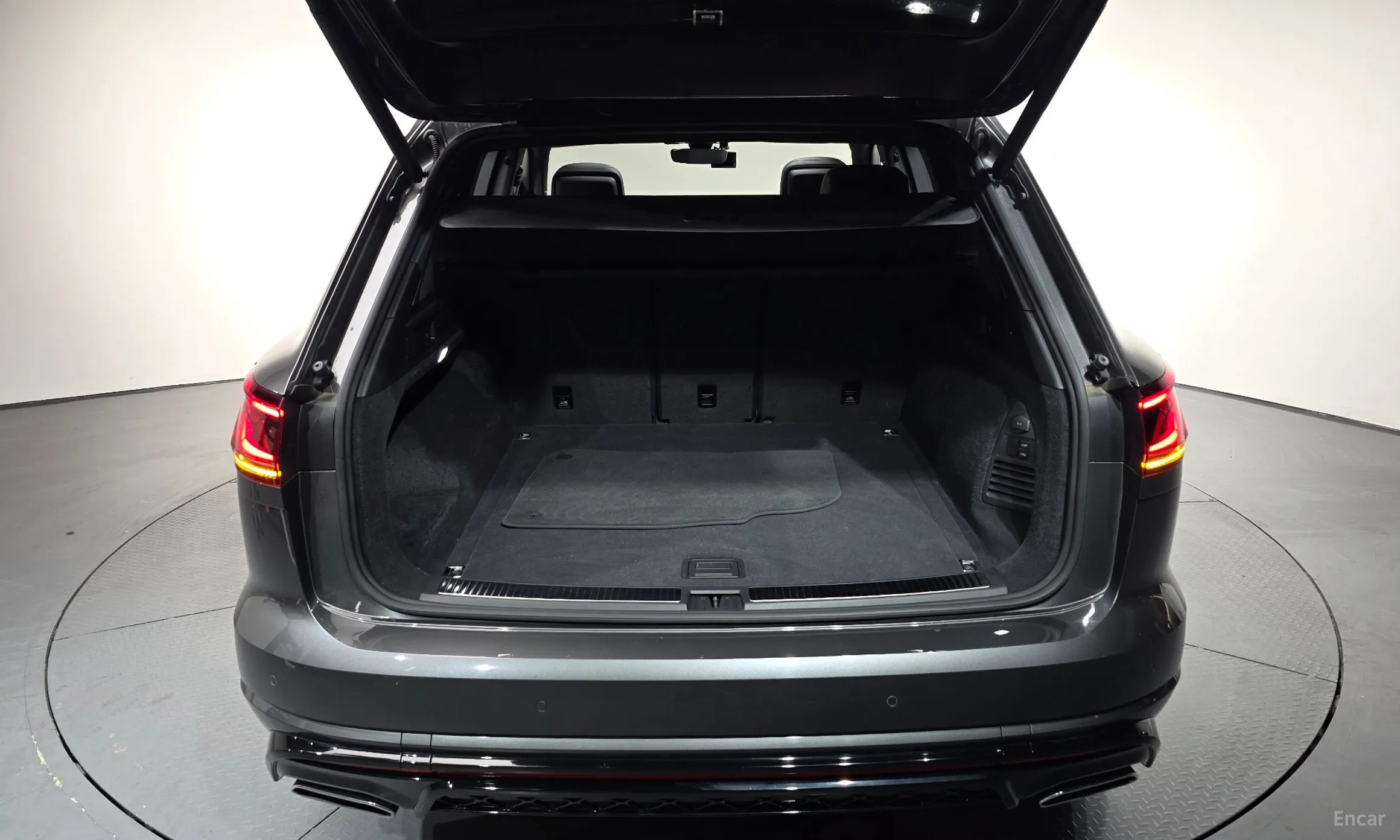 Volkswagen Touareg 3rd Generation превью 20
