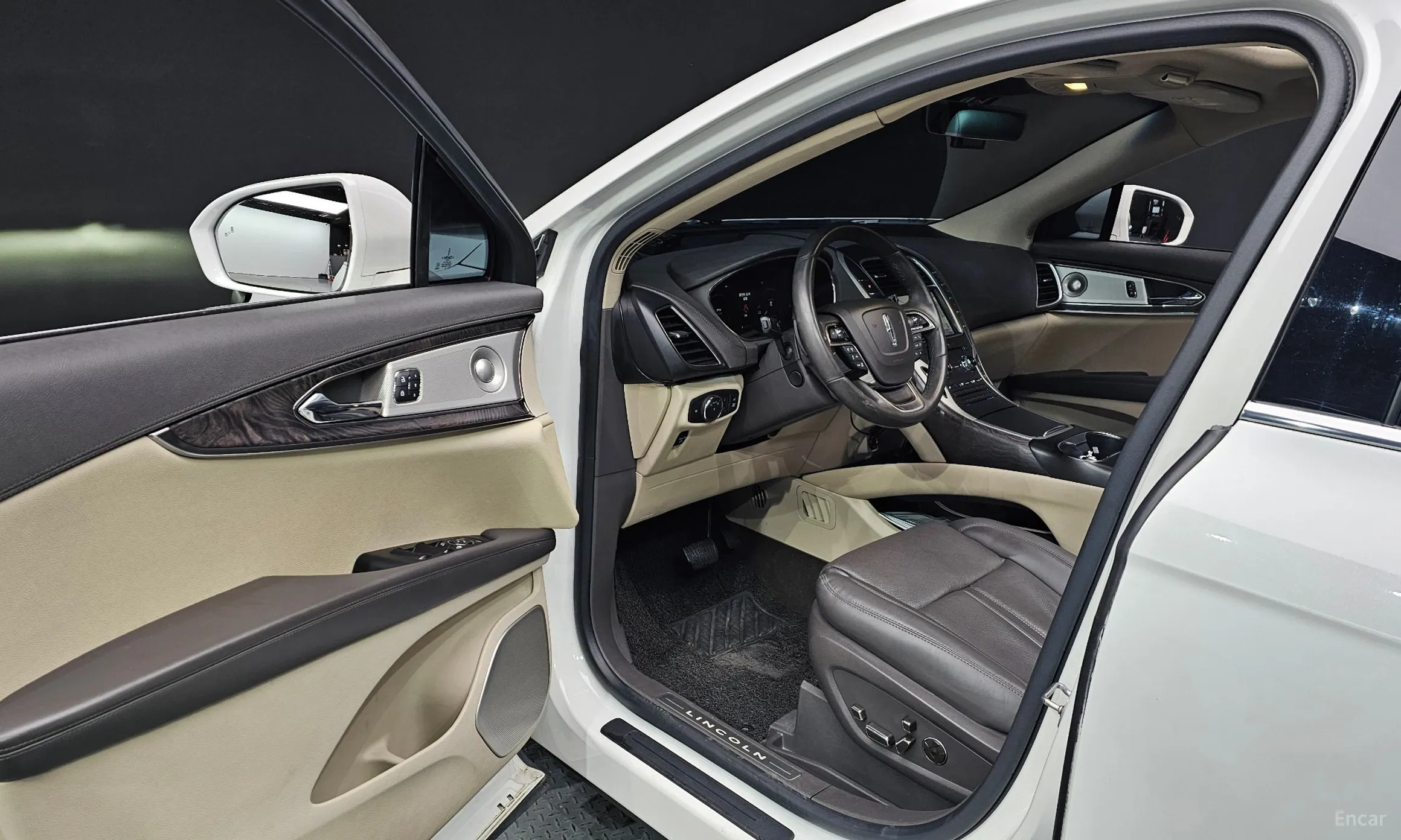 Lincoln Nautilus Gen 1 превью 10