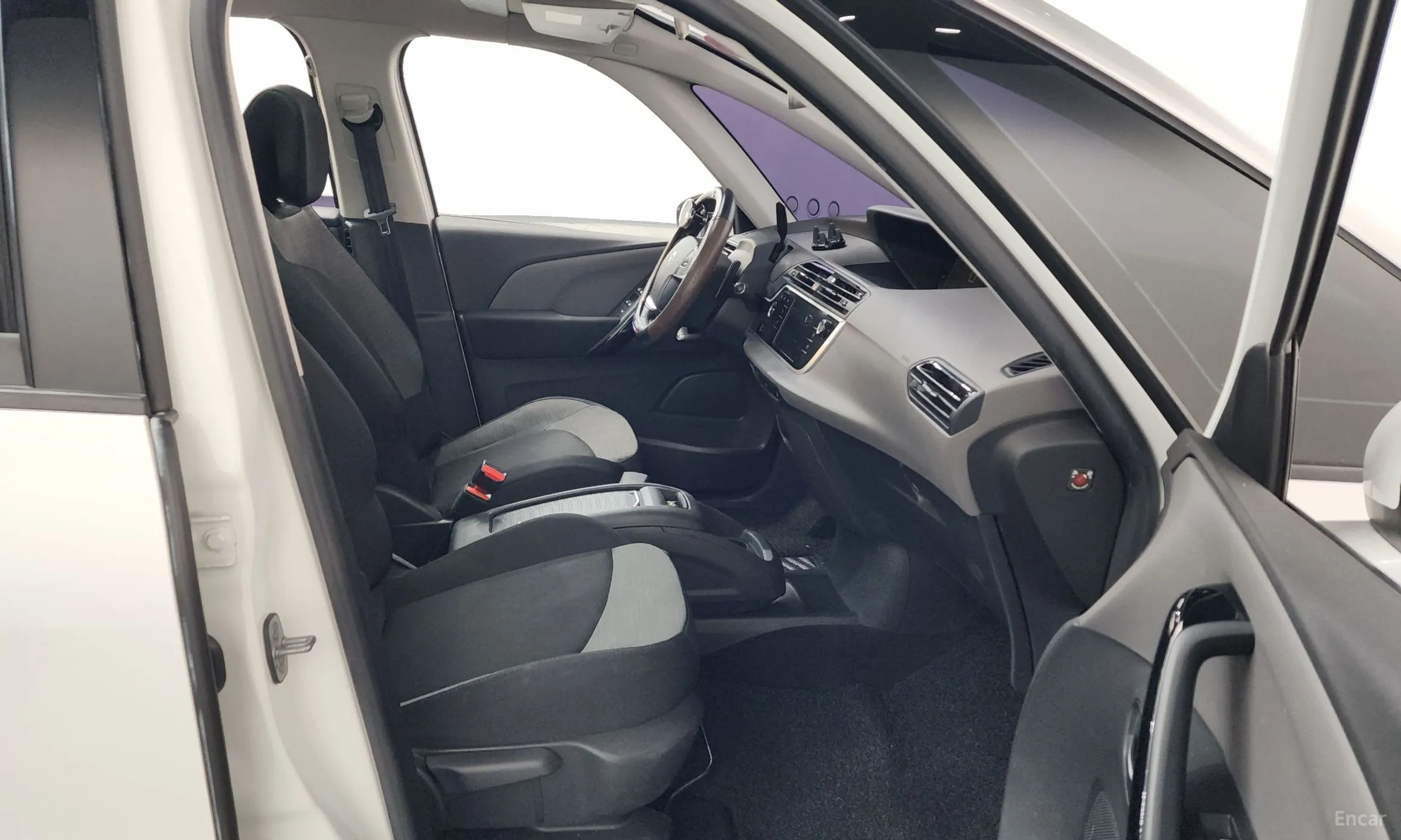 Citroën/DS Grand C4 Picasso превью 11