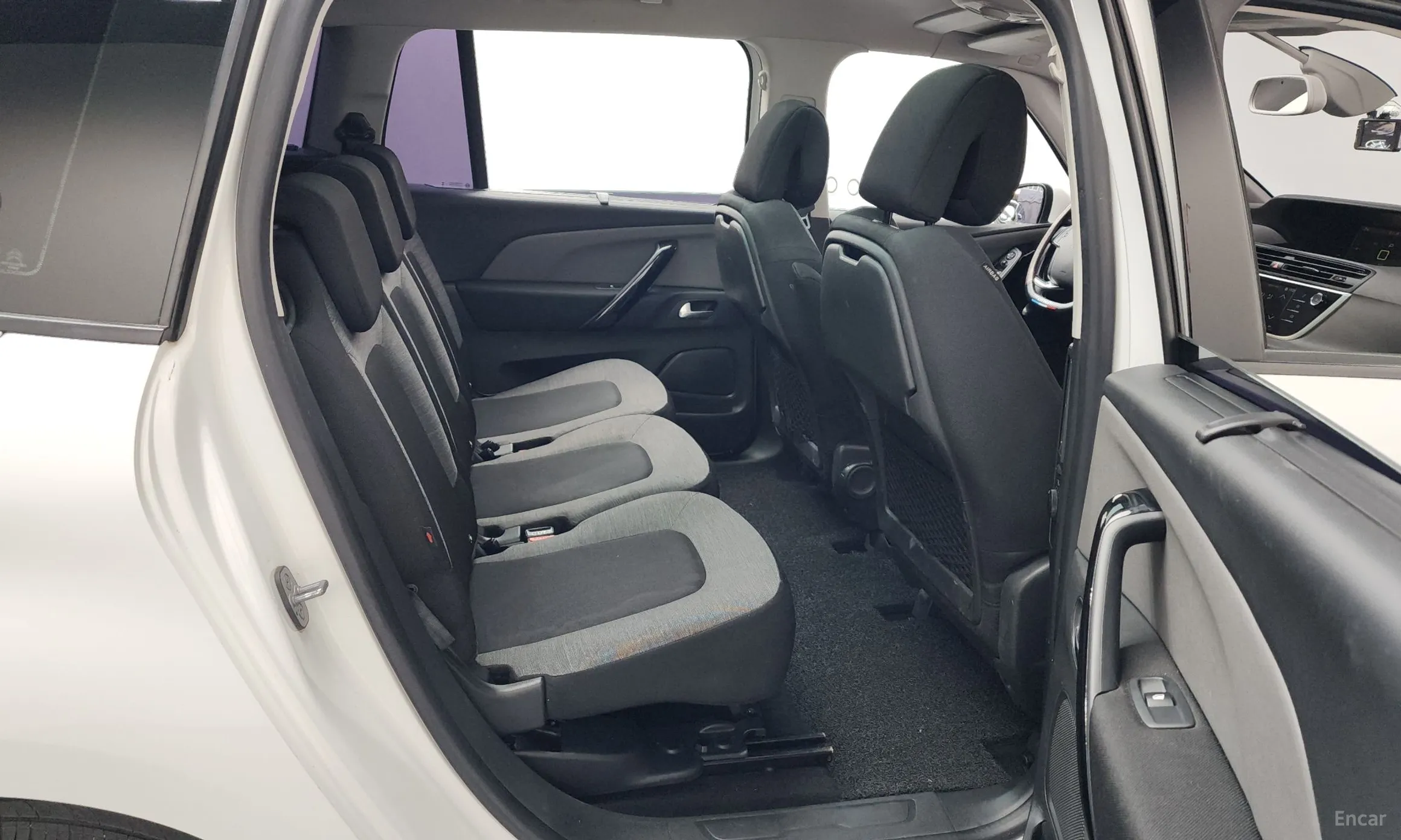 Citroën/DS Grand C4 Picasso превью 12