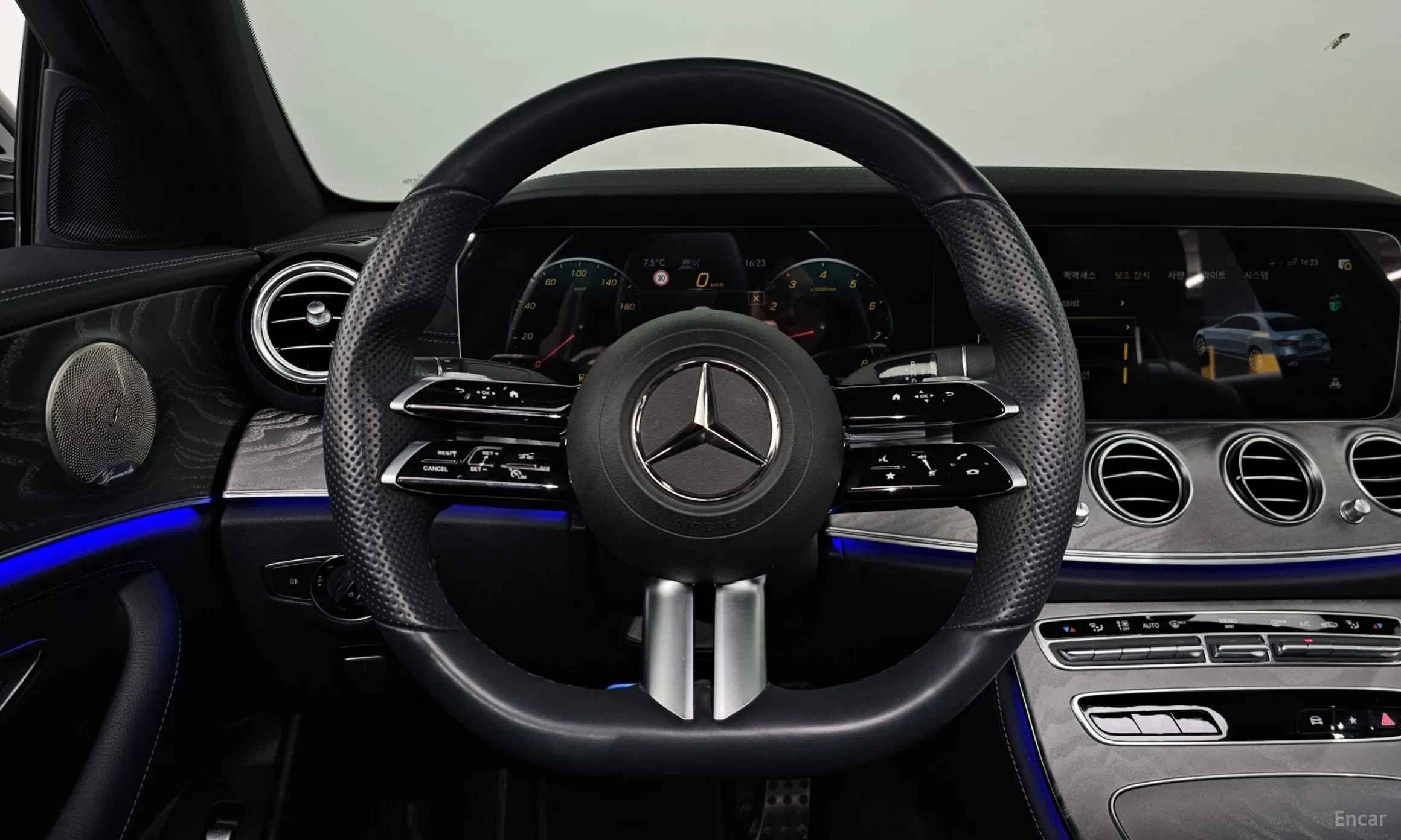 Mercedes Benz E-Class W213 превью 14