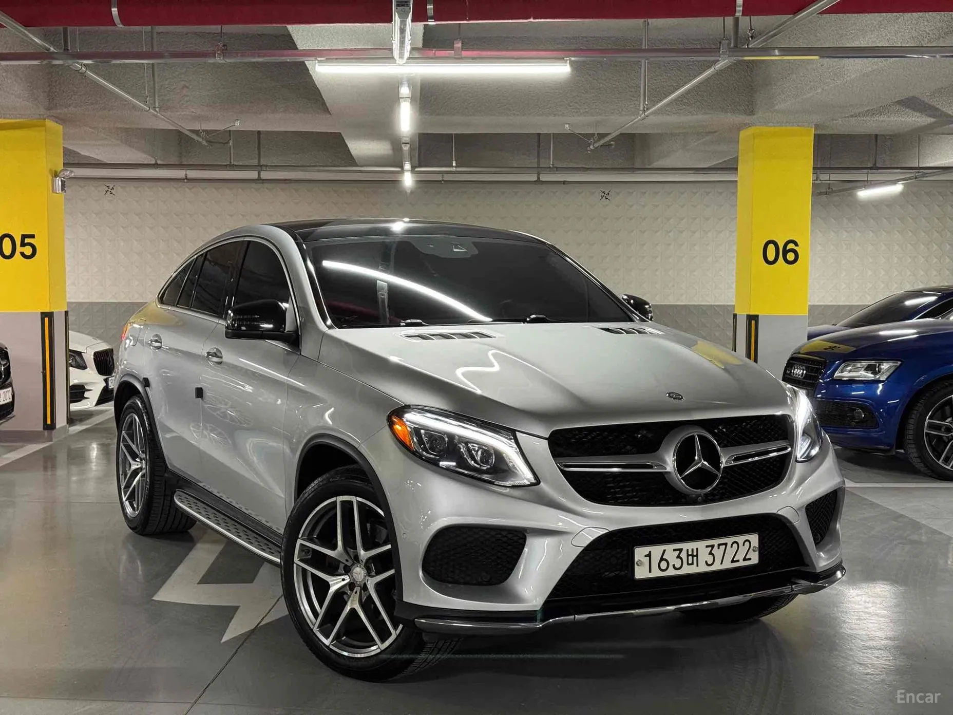Mercedes Benz GLE-Class W166