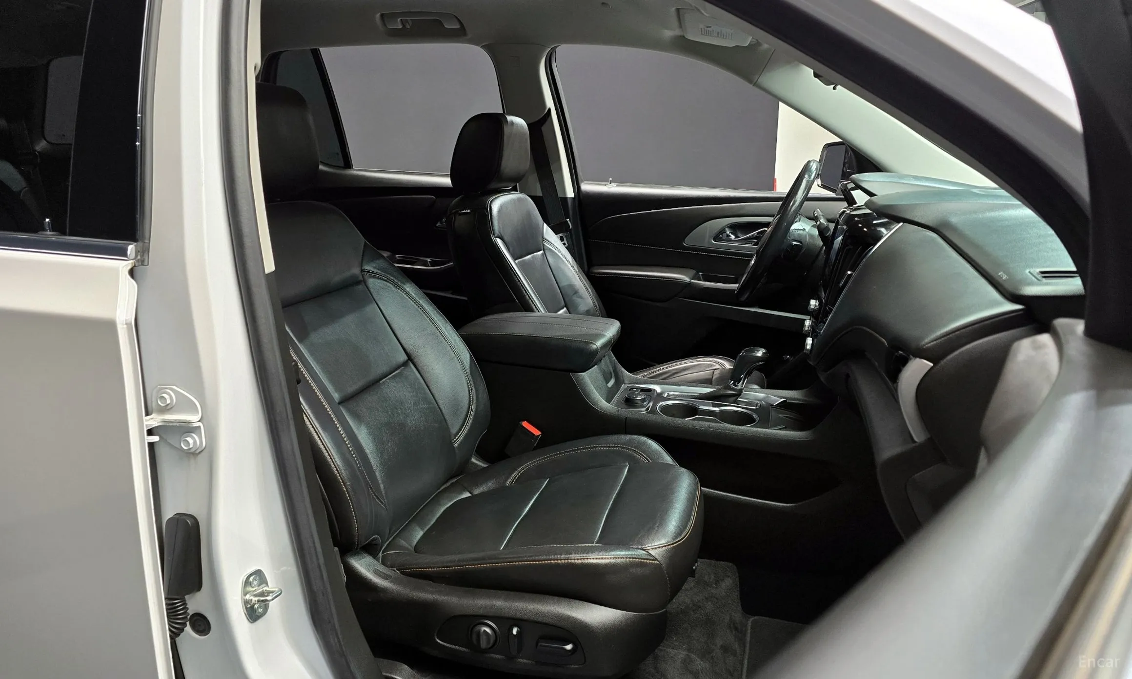 Chevrolet (GM Daewoo) Traverse превью 10