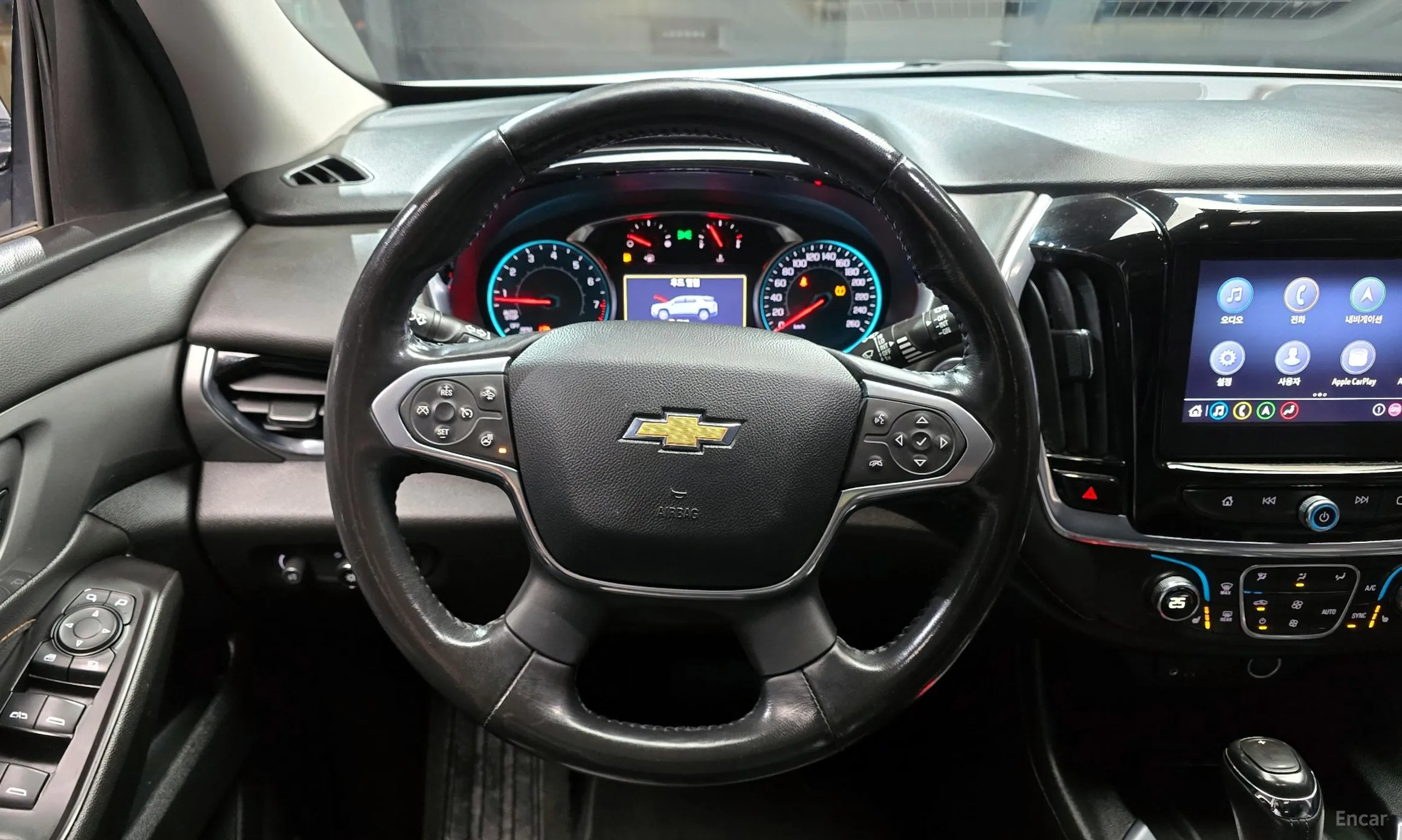 Chevrolet (GM Daewoo) Traverse превью 14