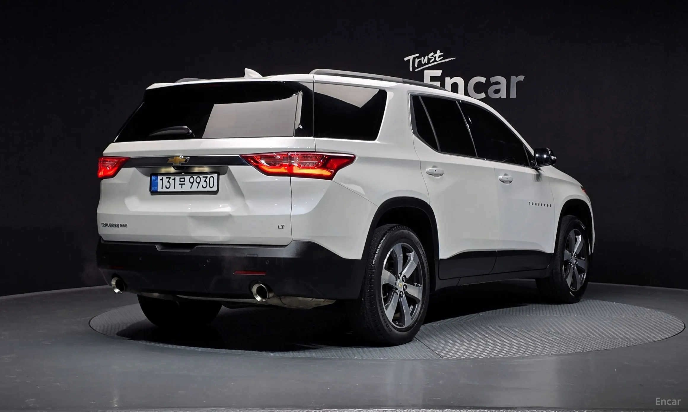 Chevrolet (GM Daewoo) Traverse превью 2