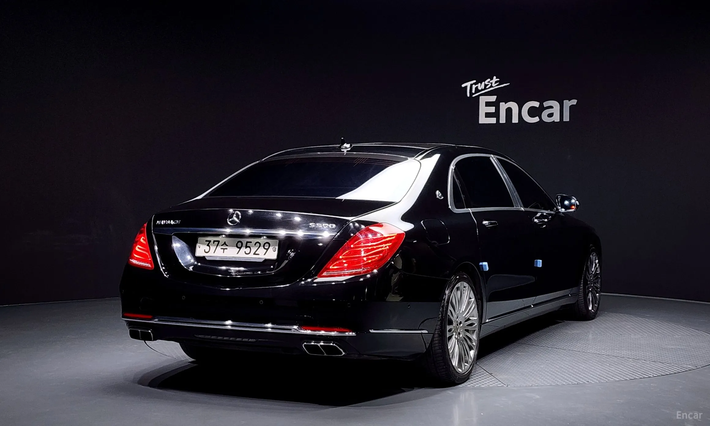 Mercedes Benz S-Class W222