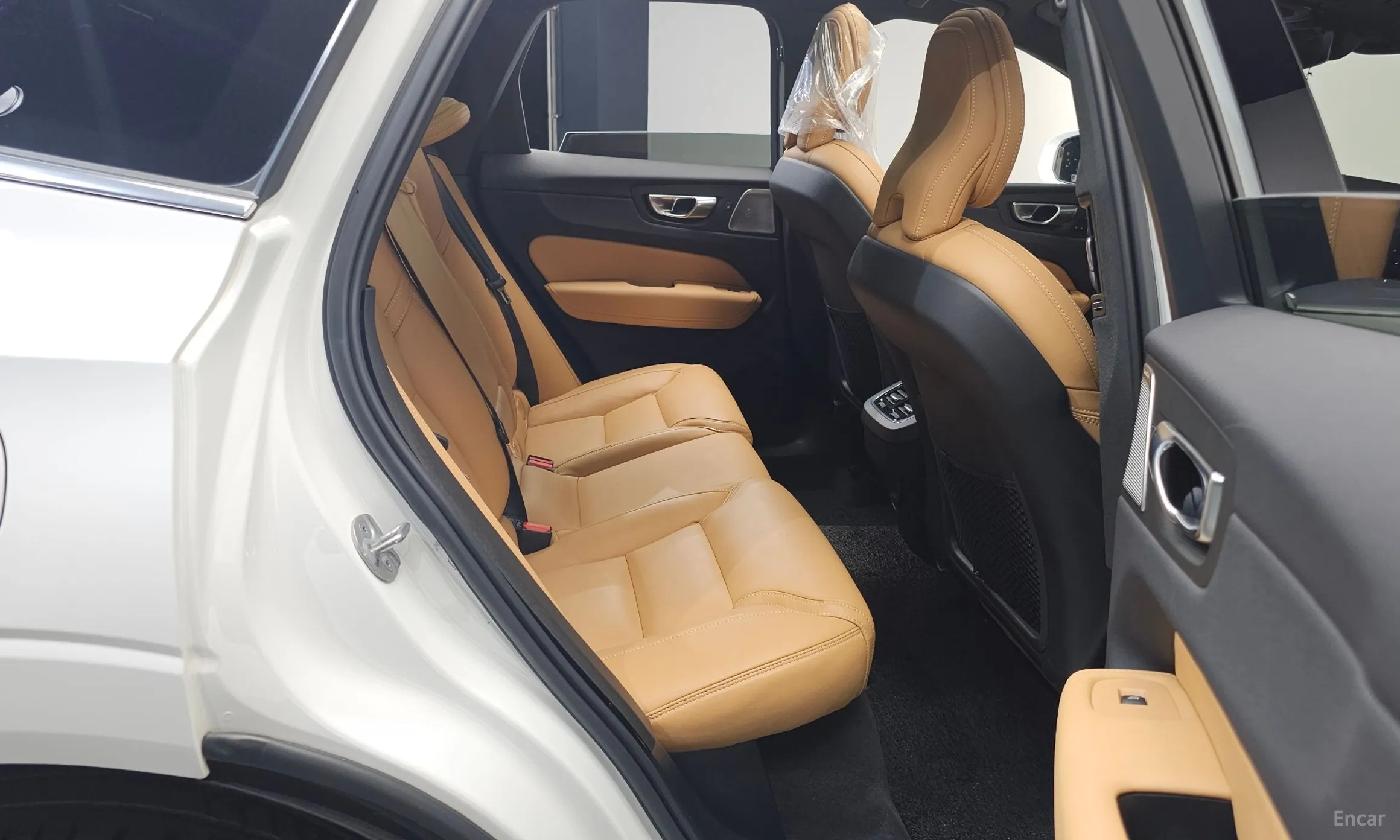 Volvo XC60 Gen 2 превью 12