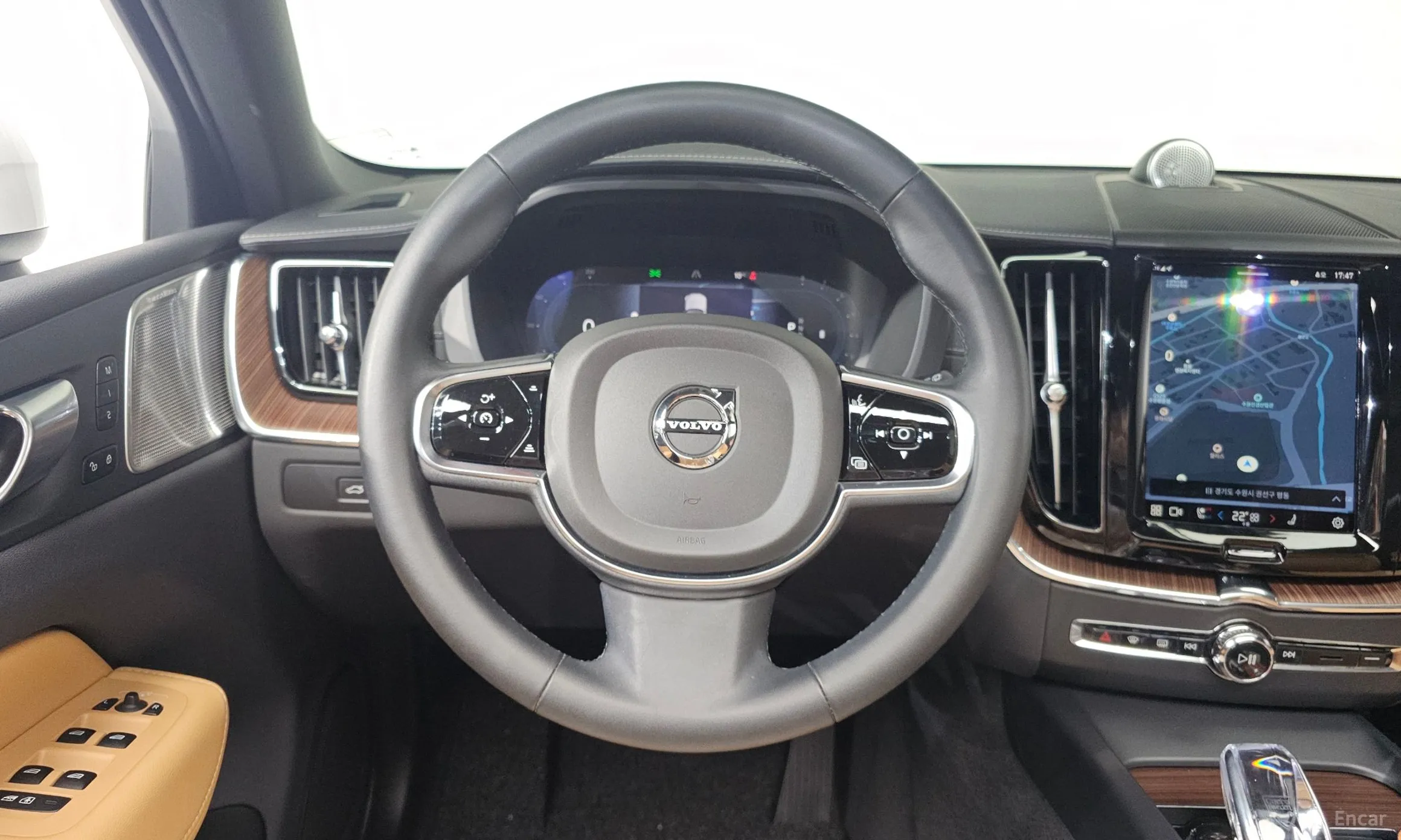 Volvo XC60 Gen 2 превью 13