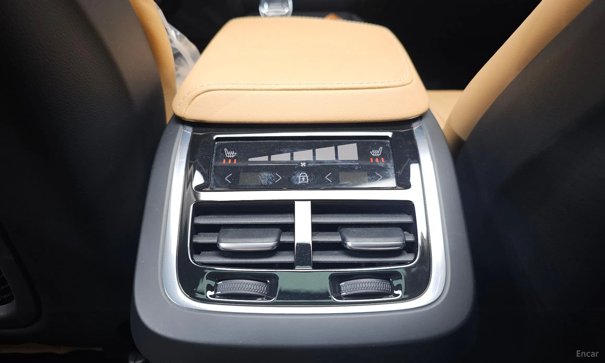 Volvo XC60 Gen 2 превью 18