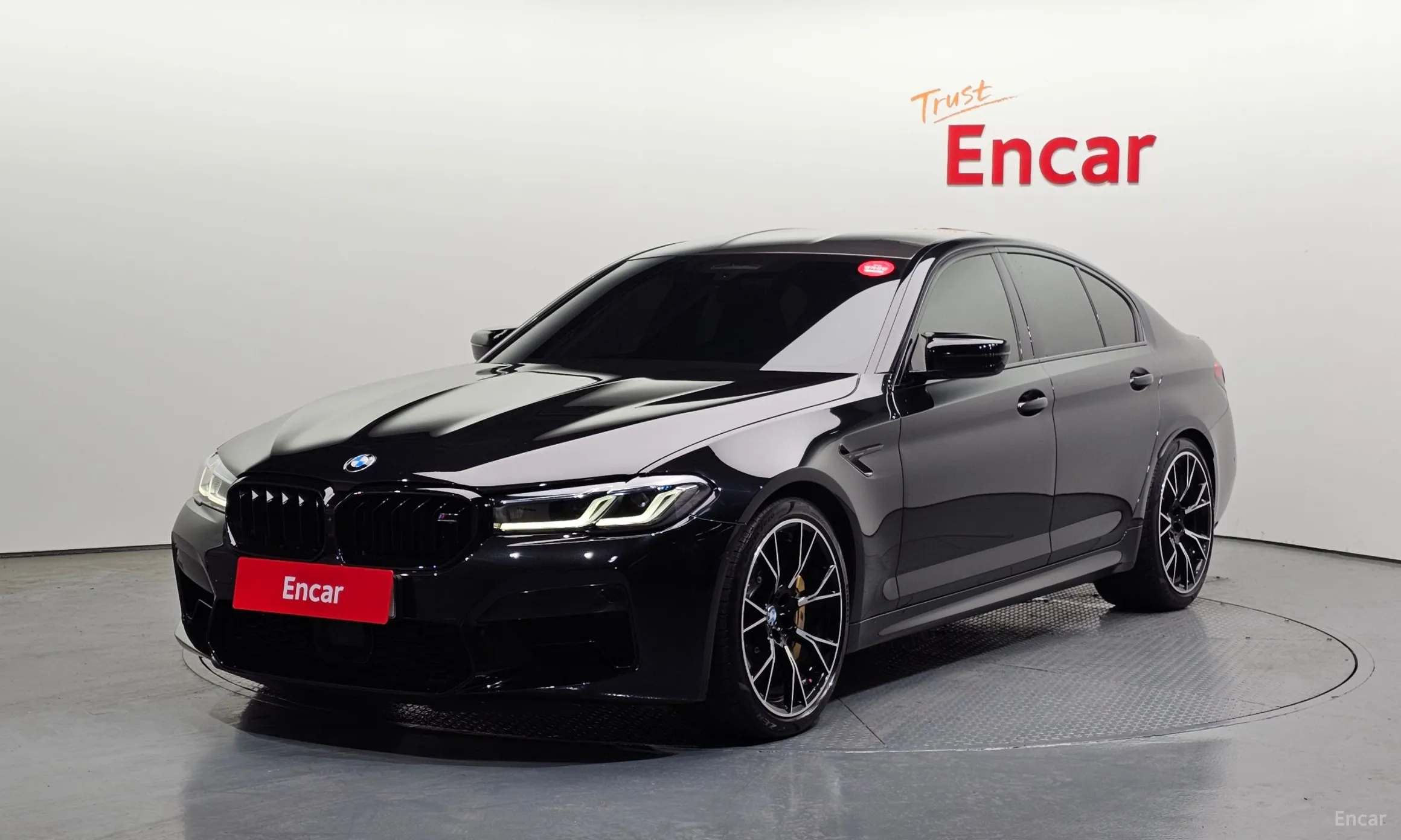 BMW M5 (F90)