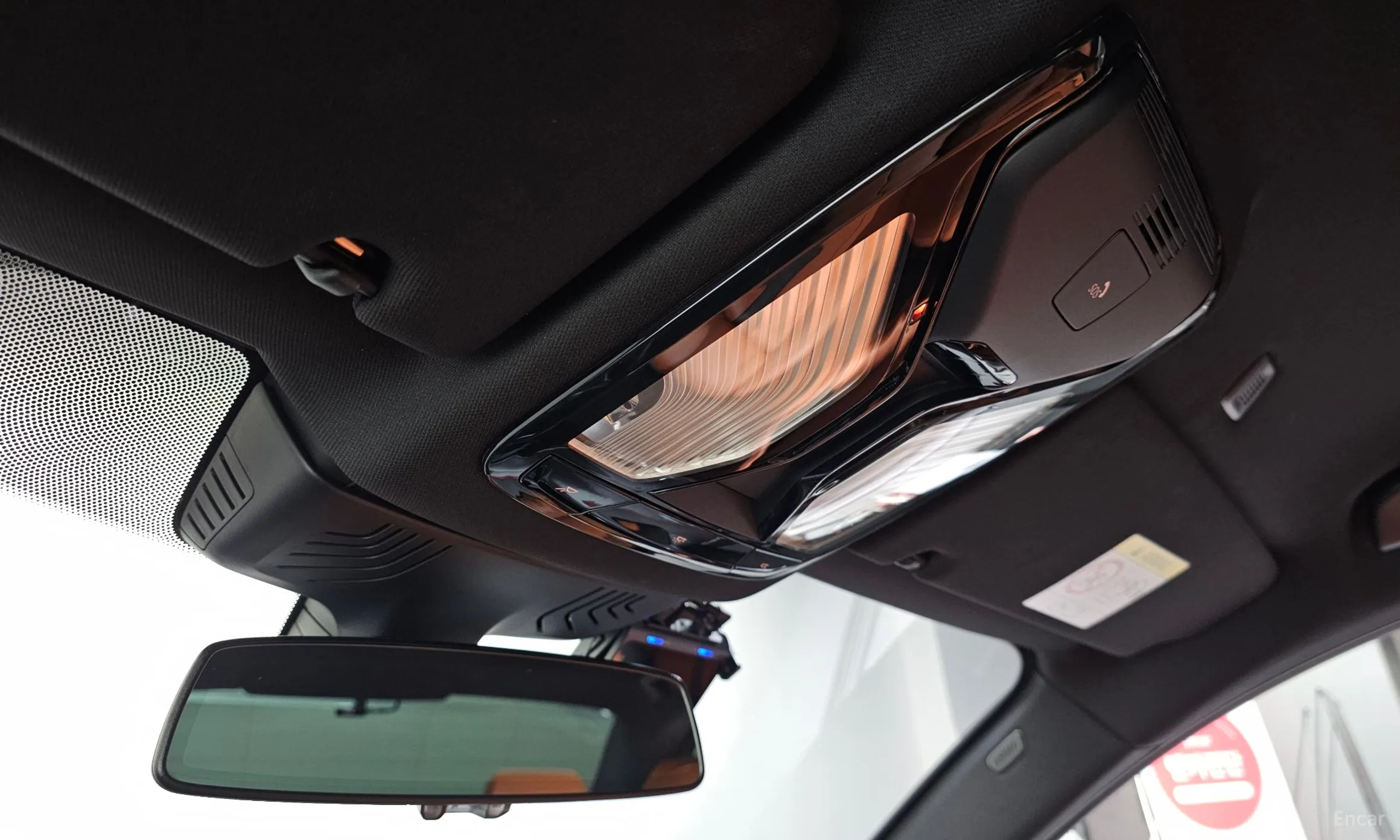 BMW M5 (F90) превью 18