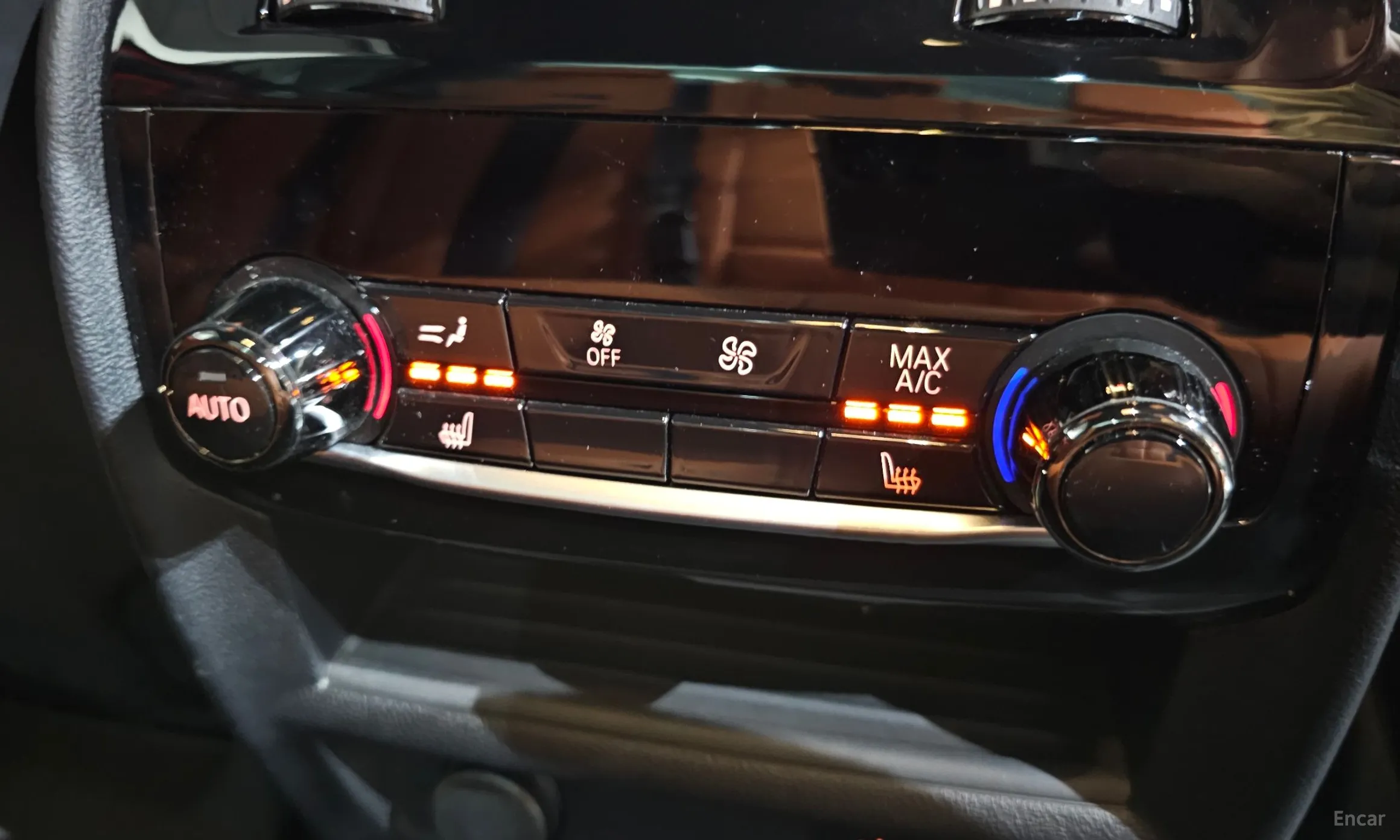 BMW M5 (F90) превью 19