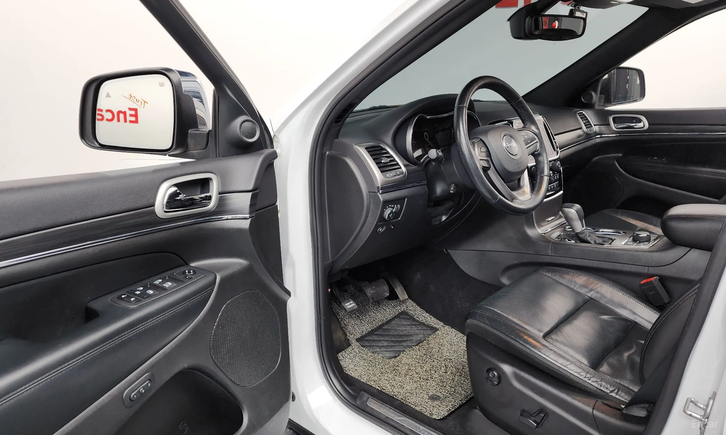 Jeep Grand Cherokee превью 10