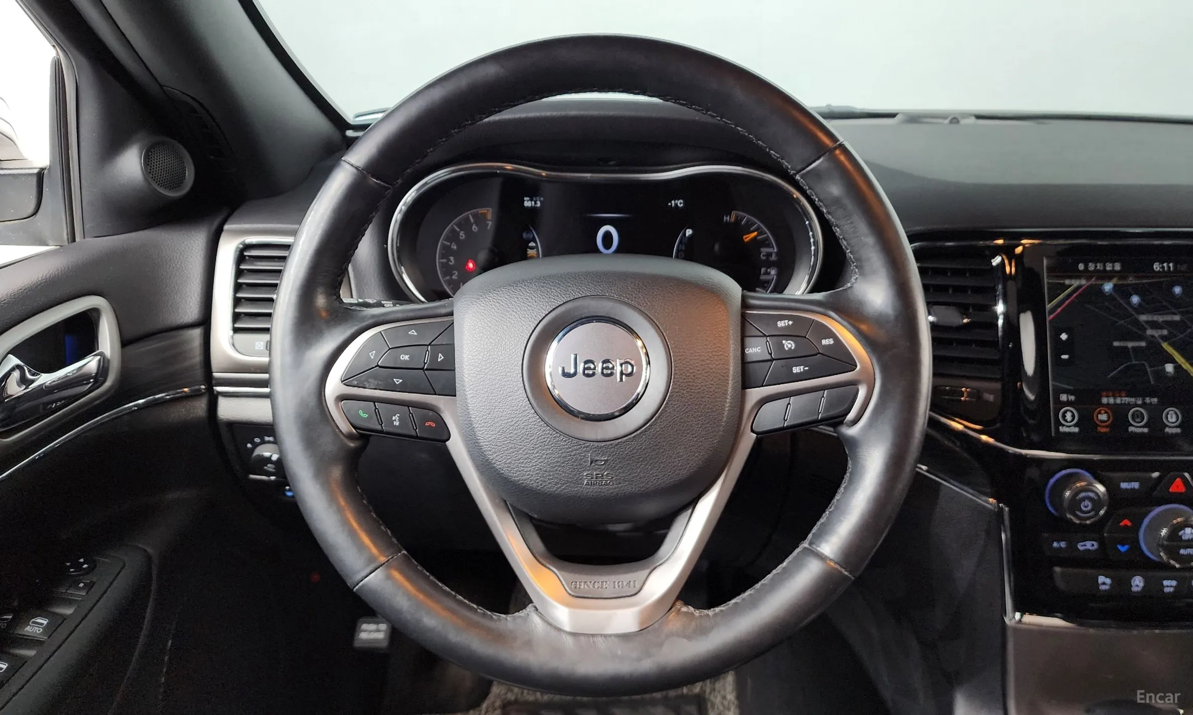Jeep Grand Cherokee превью 13