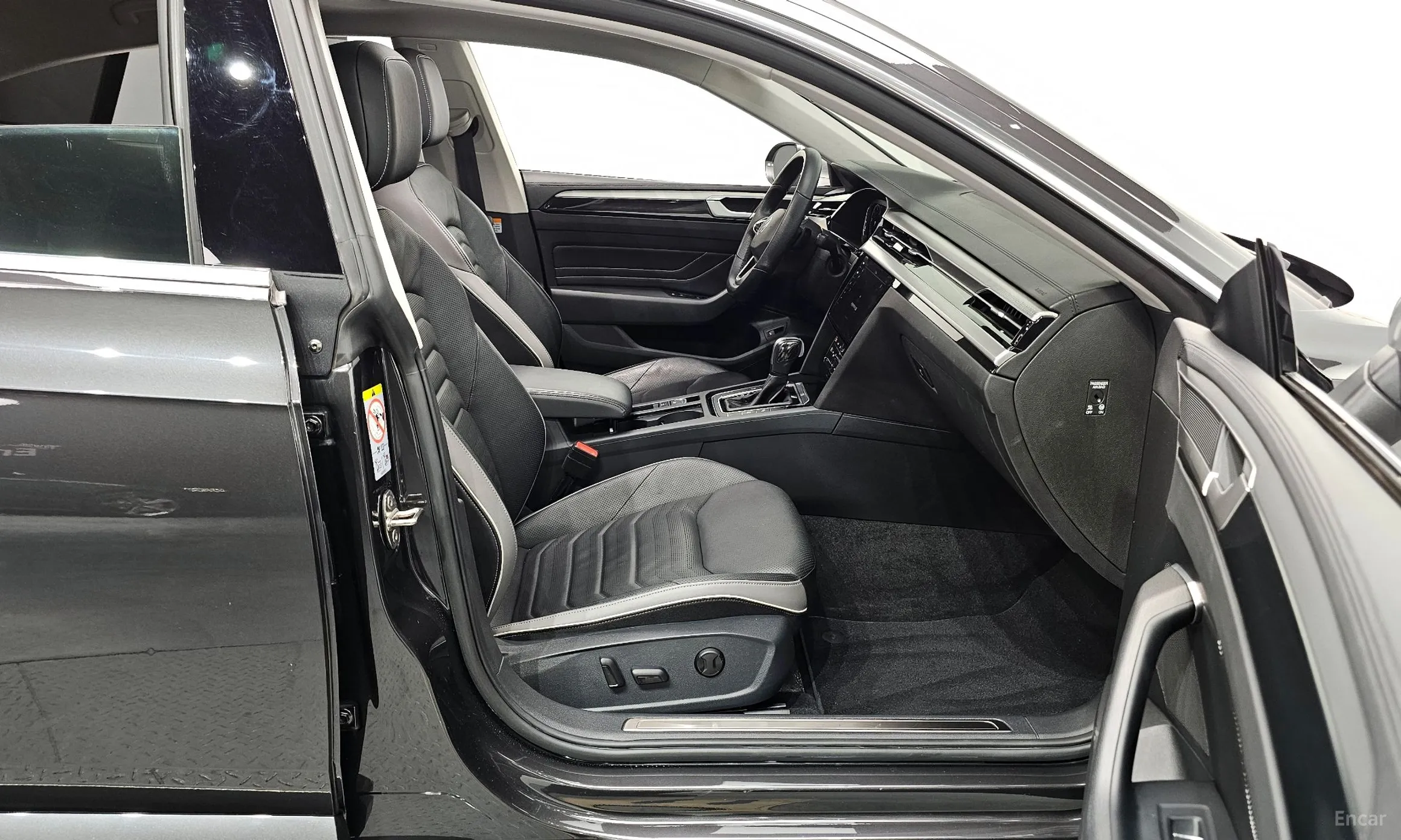 Volkswagen Ateon превью 11