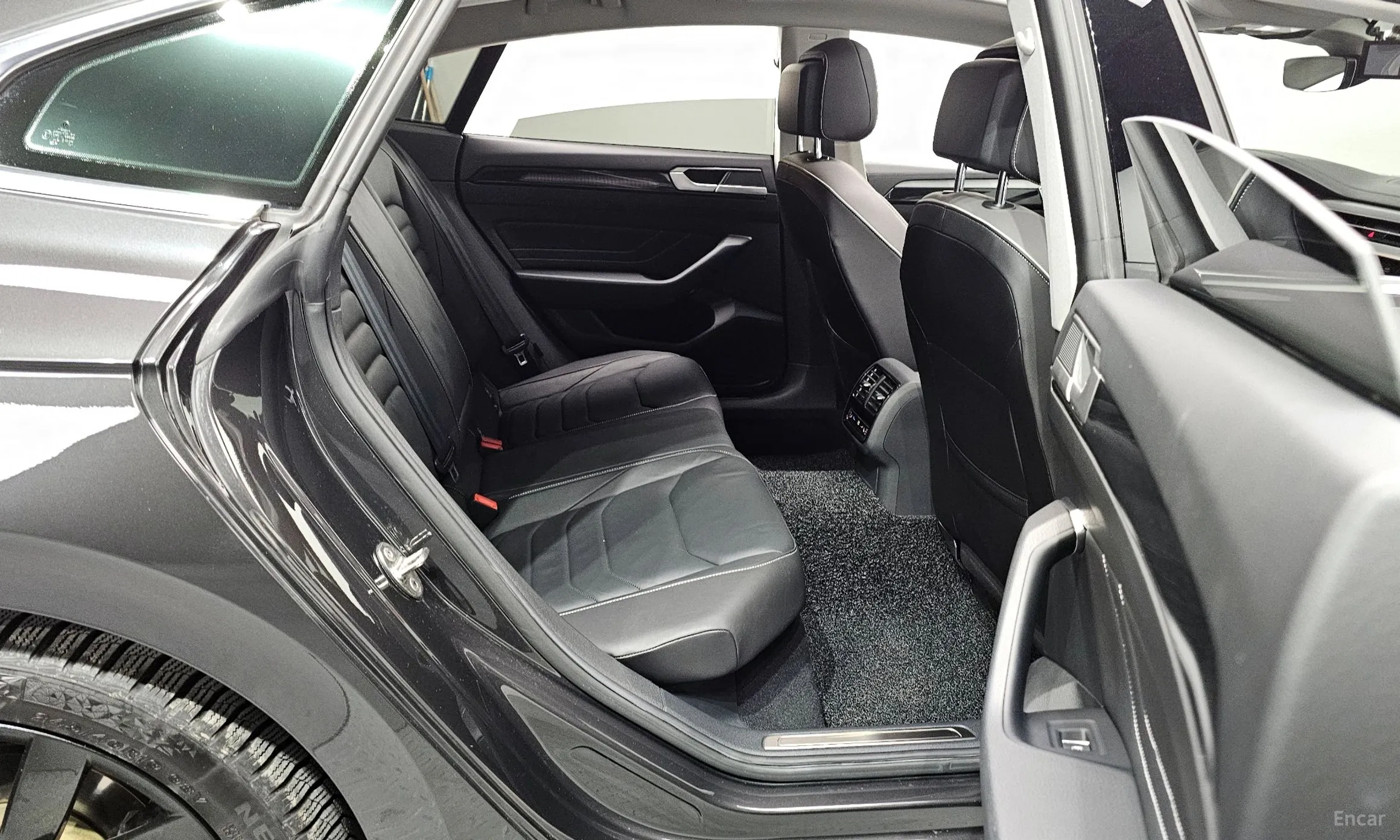 Volkswagen Ateon превью 12