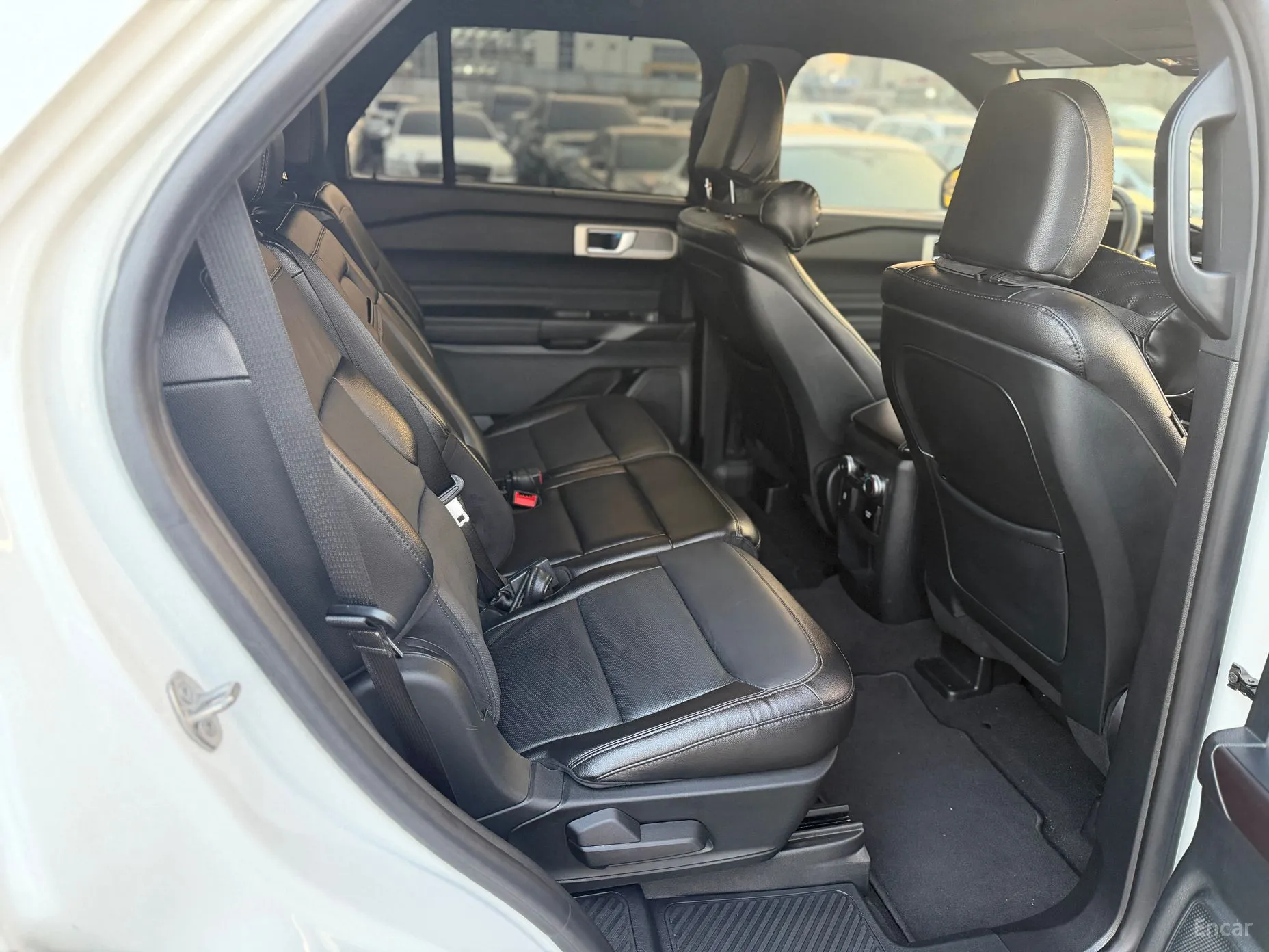 Ford Explorer 6th Generation превью 12