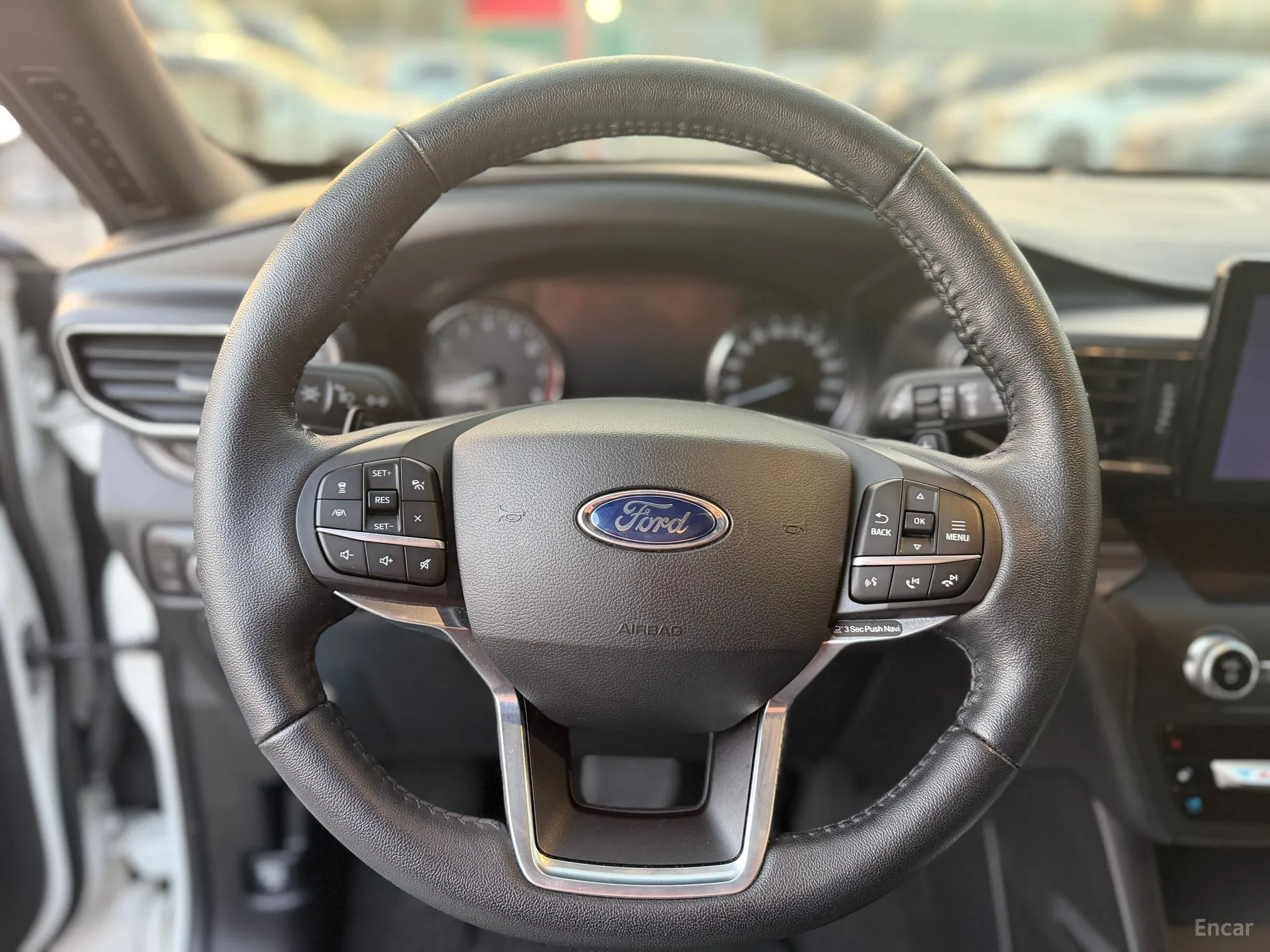 Ford Explorer 6th Generation превью 20