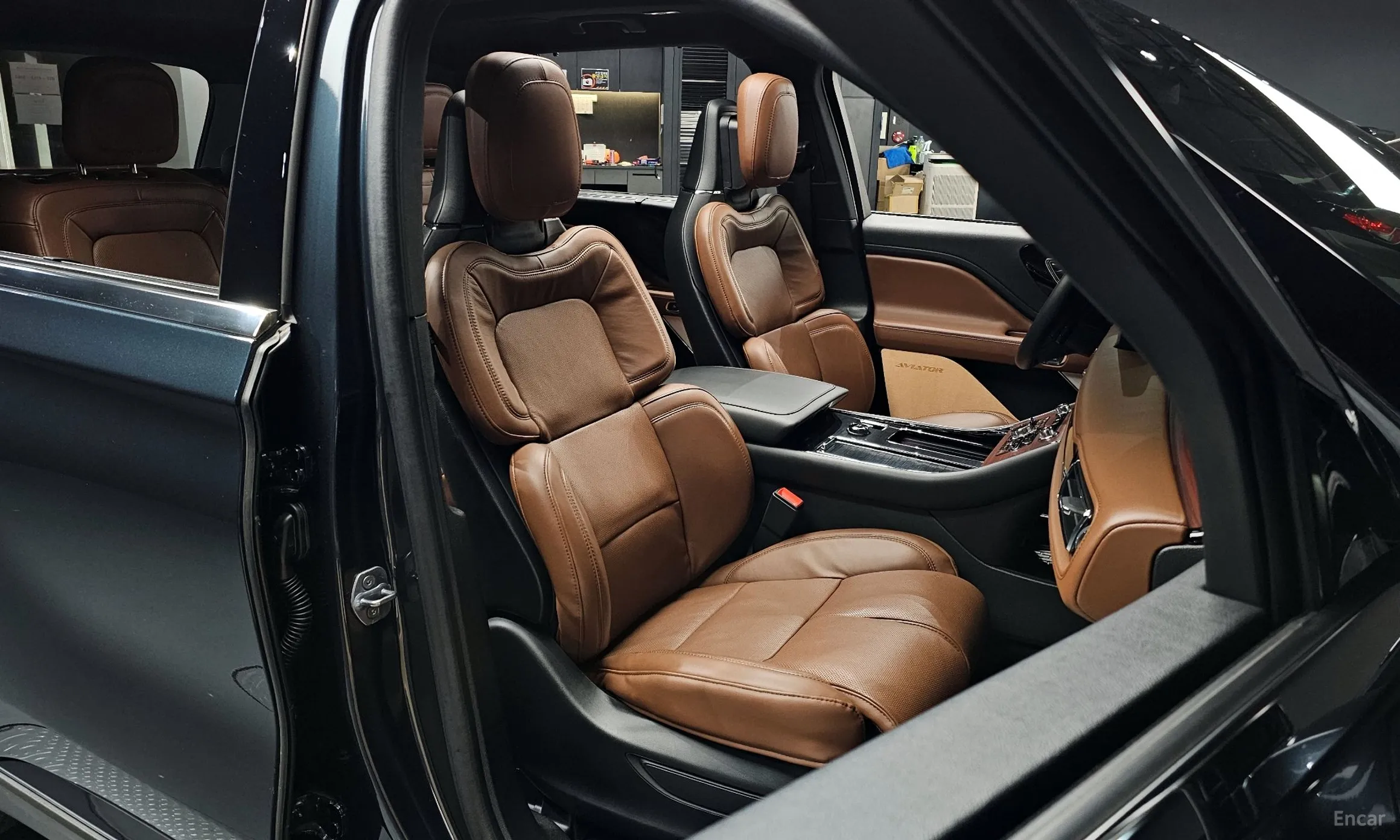 Lincoln Aviator 2nd Generation превью 10