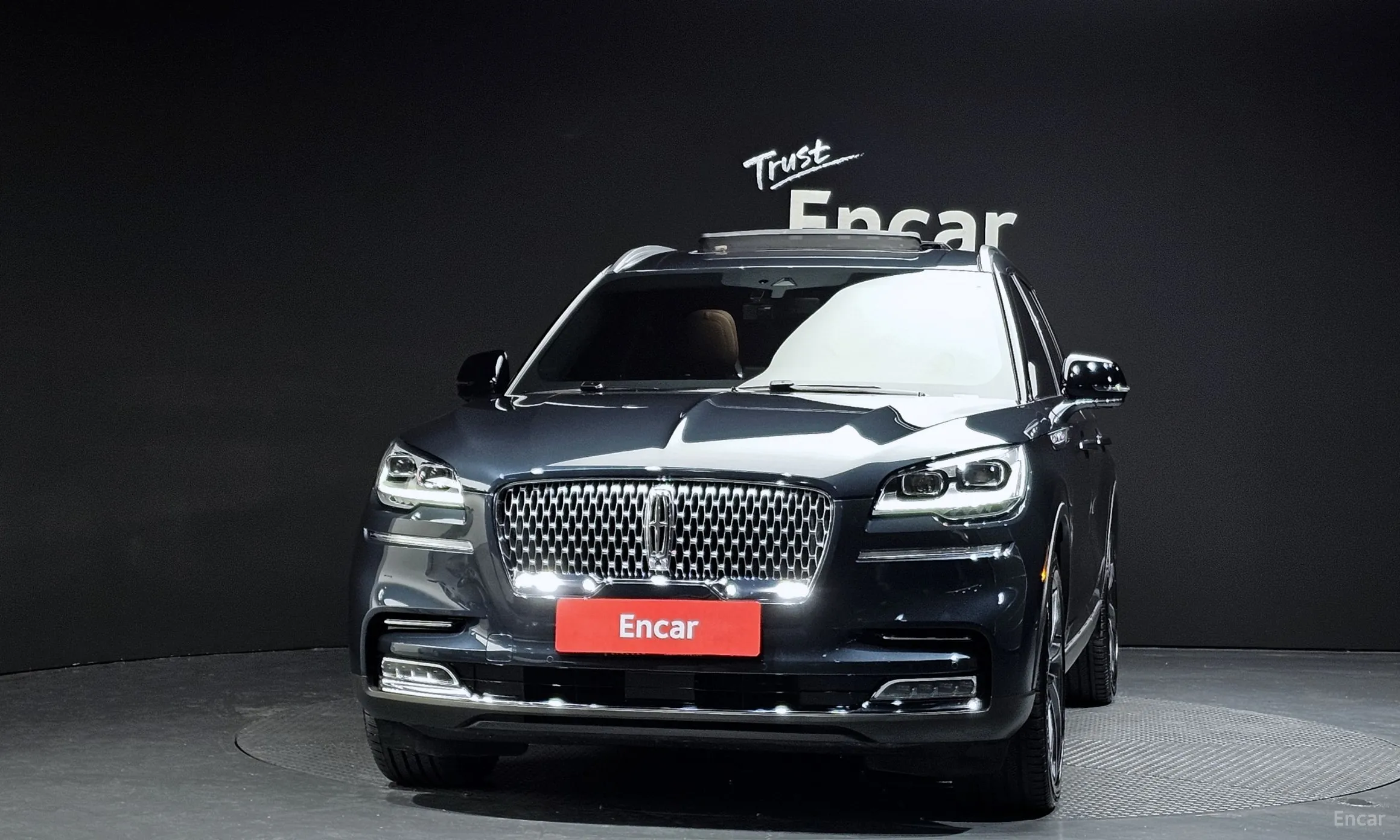 Lincoln Aviator 2nd Generation превью 3