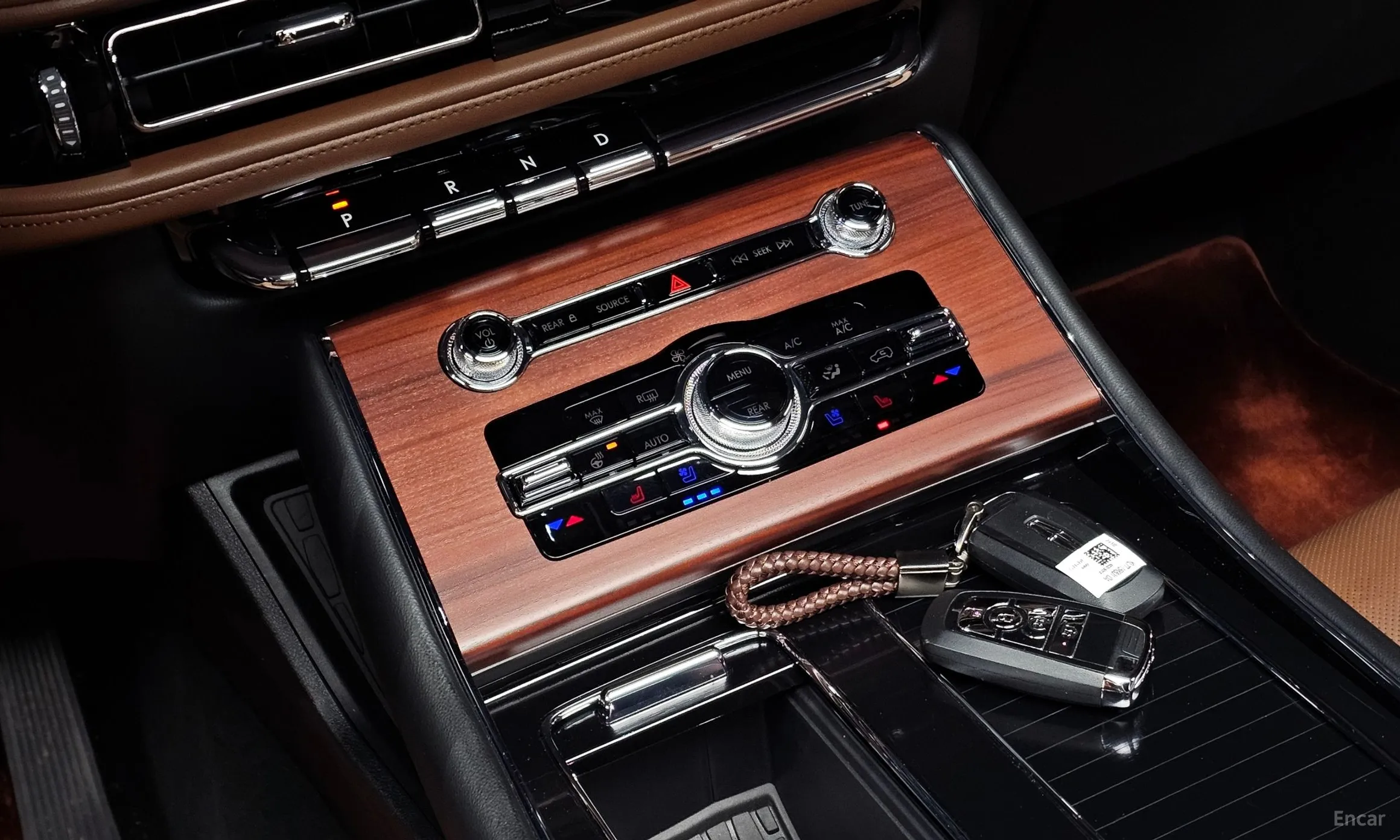 Lincoln Aviator 2nd Generation превью 9