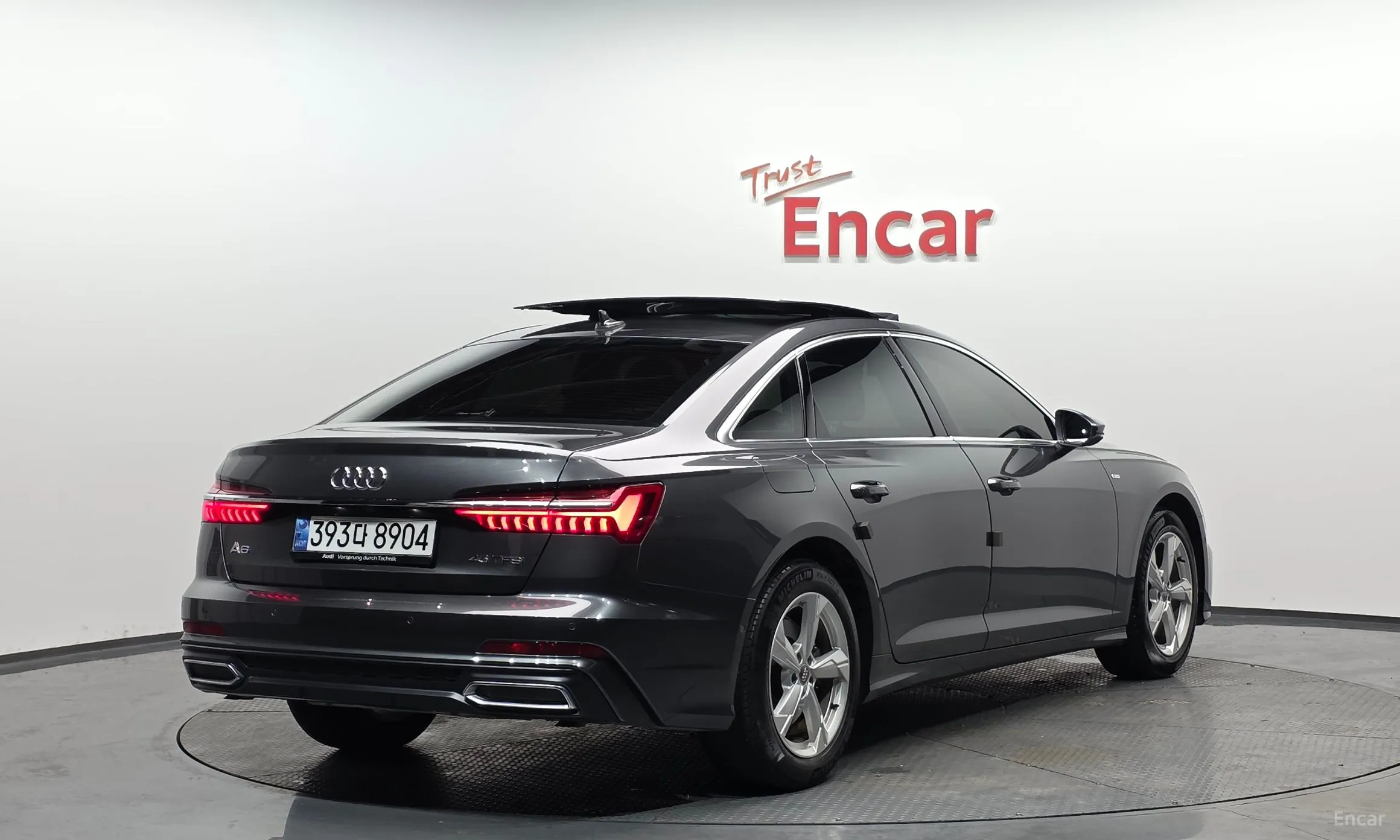 Audi A6 (C8)