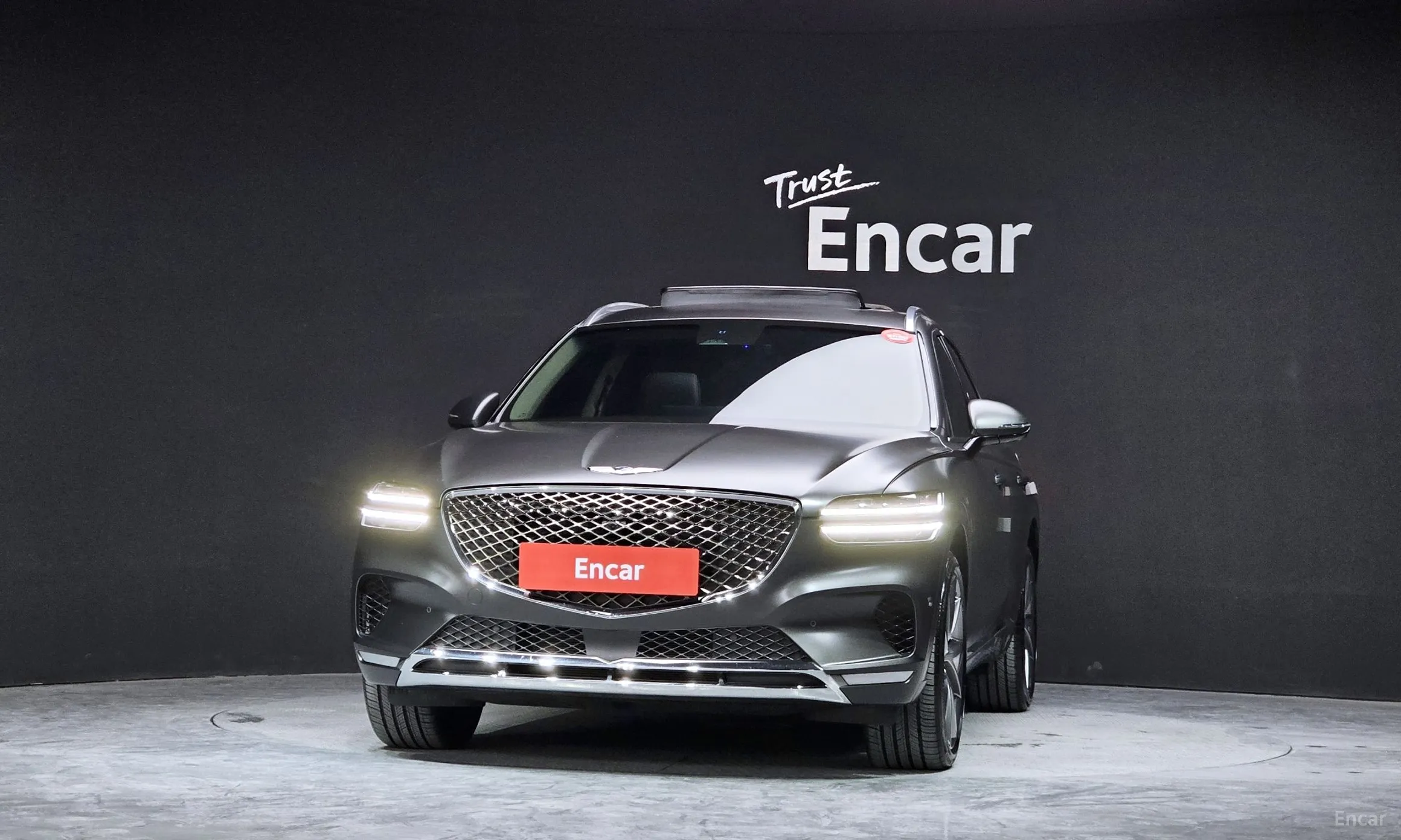 Genesis GV70 превью 3