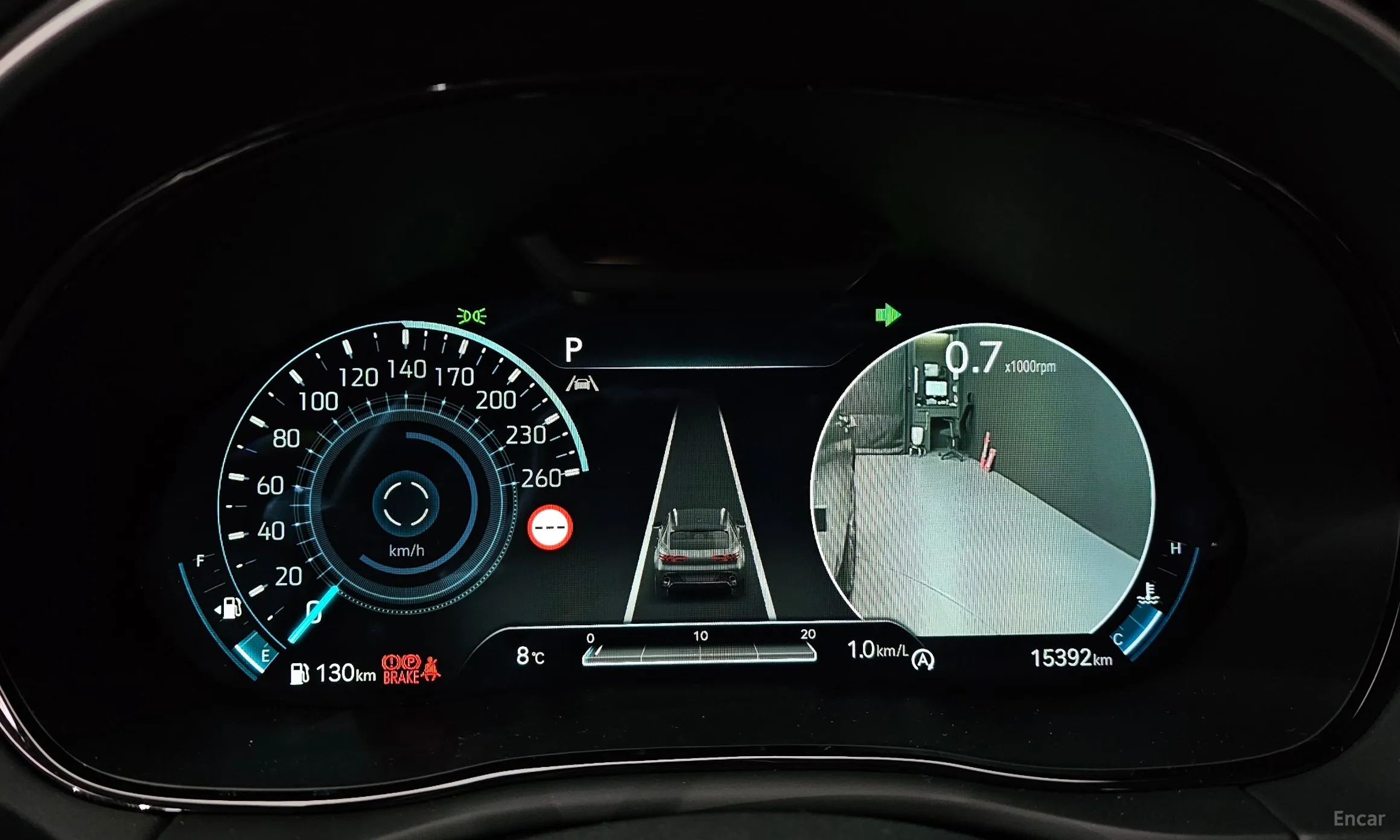 Genesis GV70 превью 8