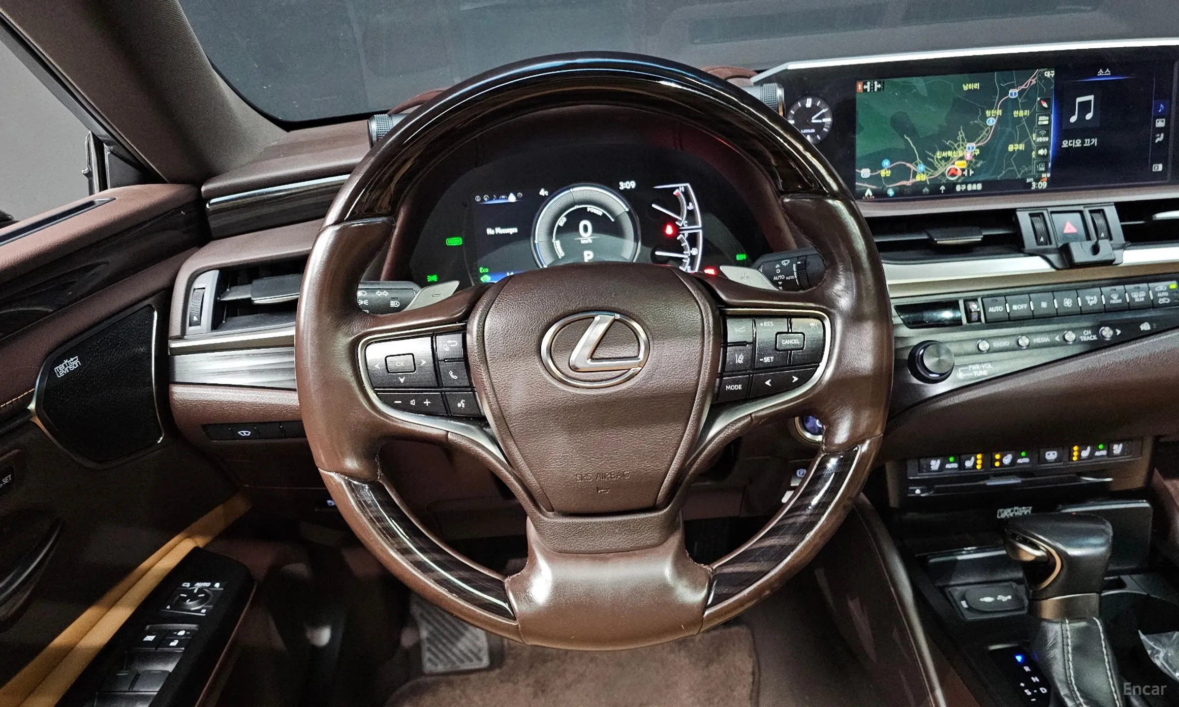 Lexus ES300h 7th Generation превью 13