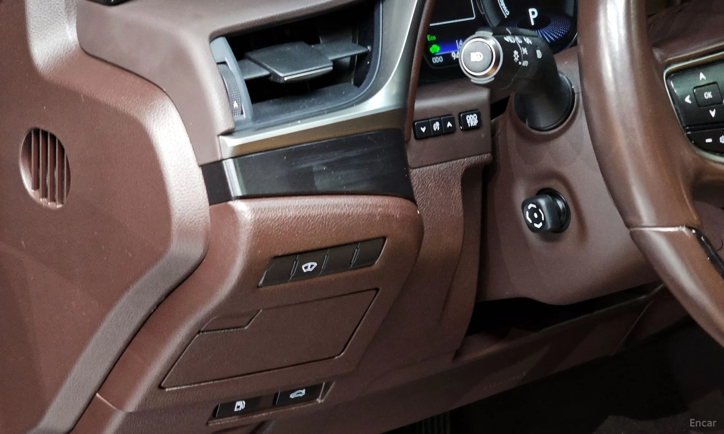 Lexus ES300h 7th Generation превью 14
