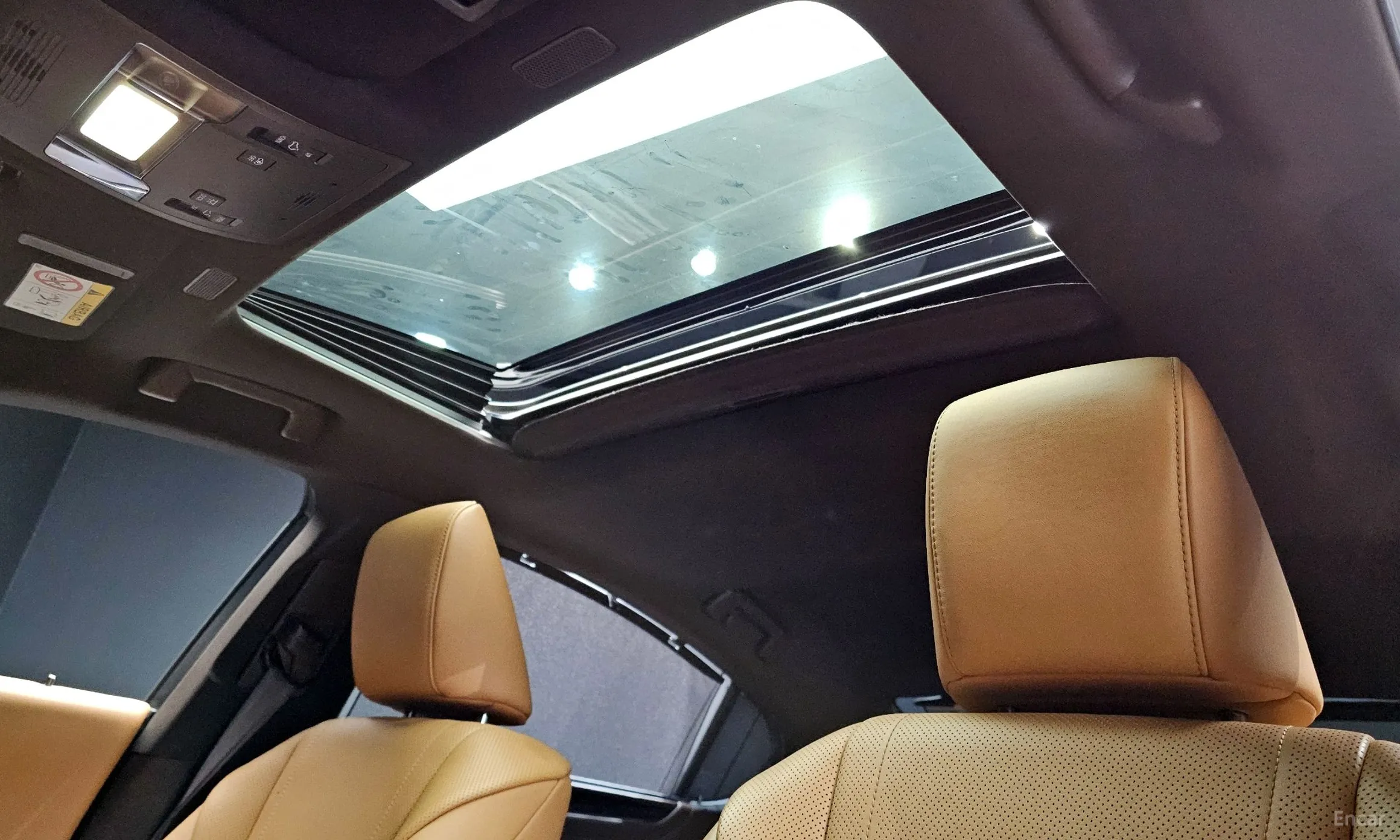 Lexus ES300h 7th Generation превью 19