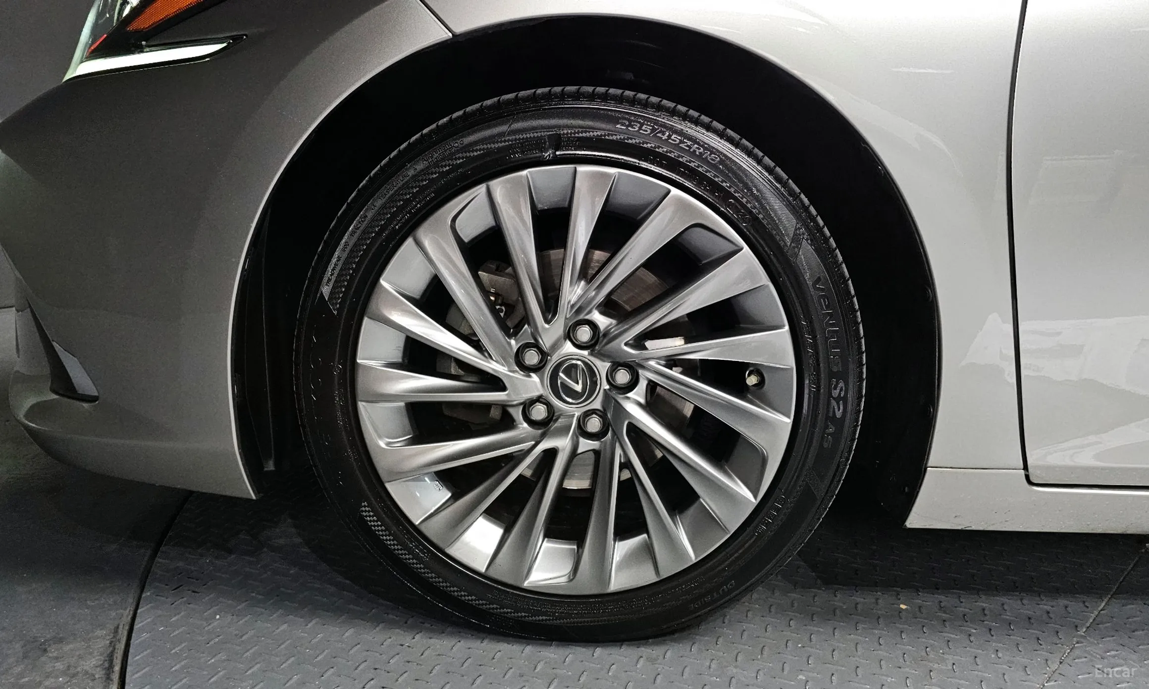 Lexus ES300h 7th Generation превью 5