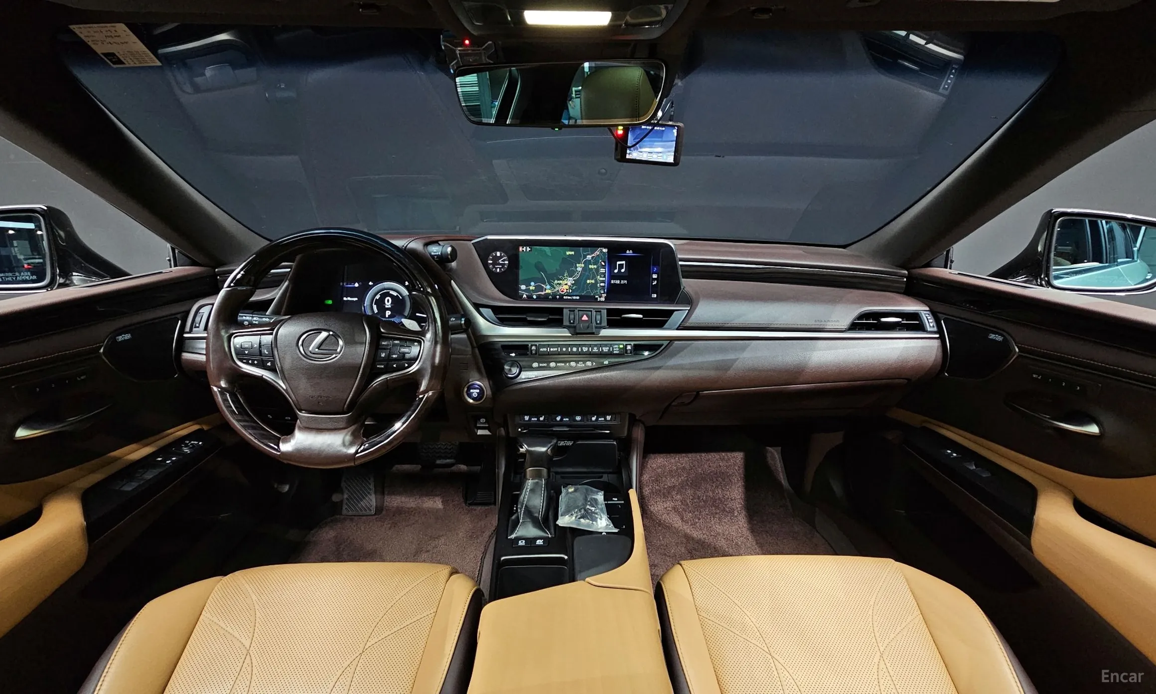 Lexus ES300h 7th Generation превью 7