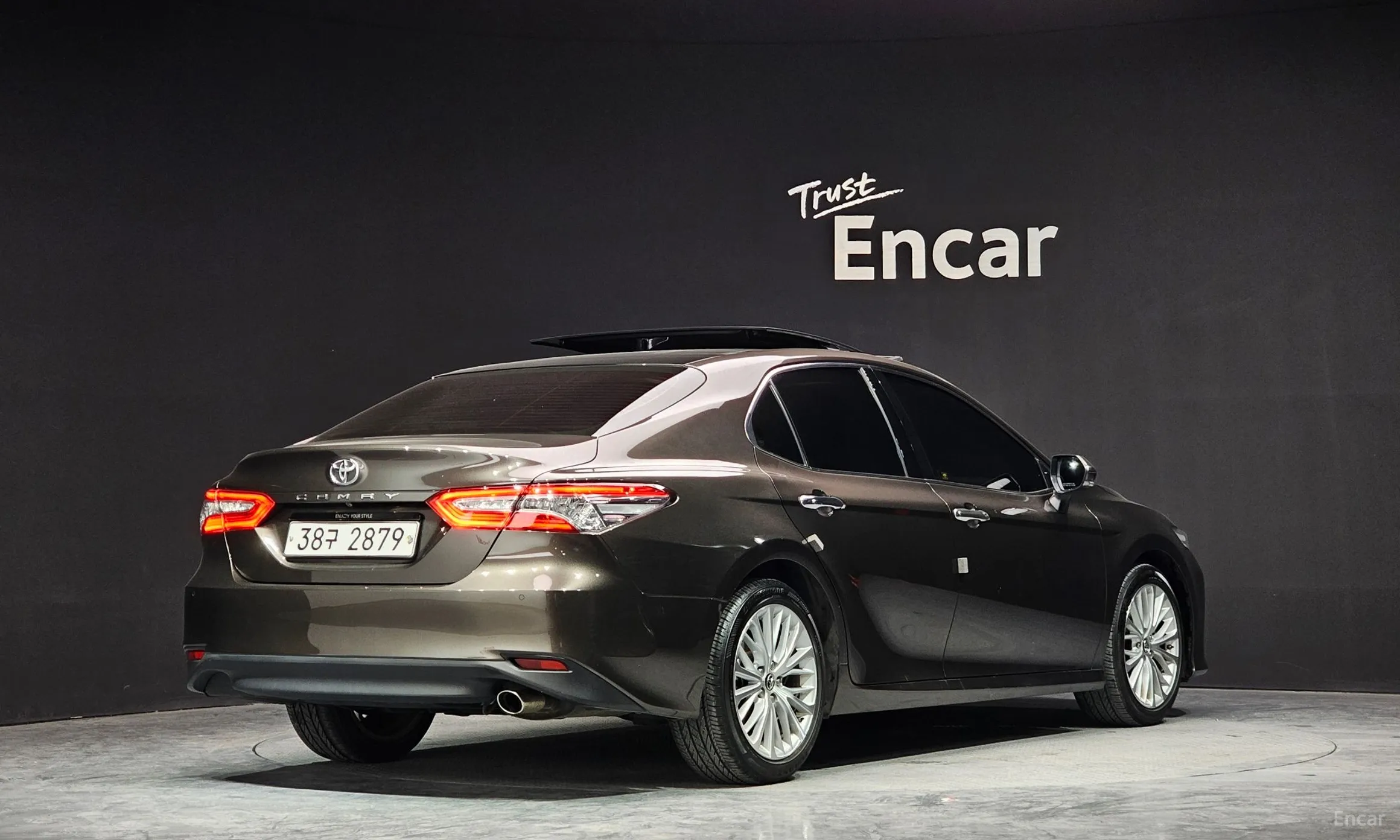Toyota Camry (XV70)