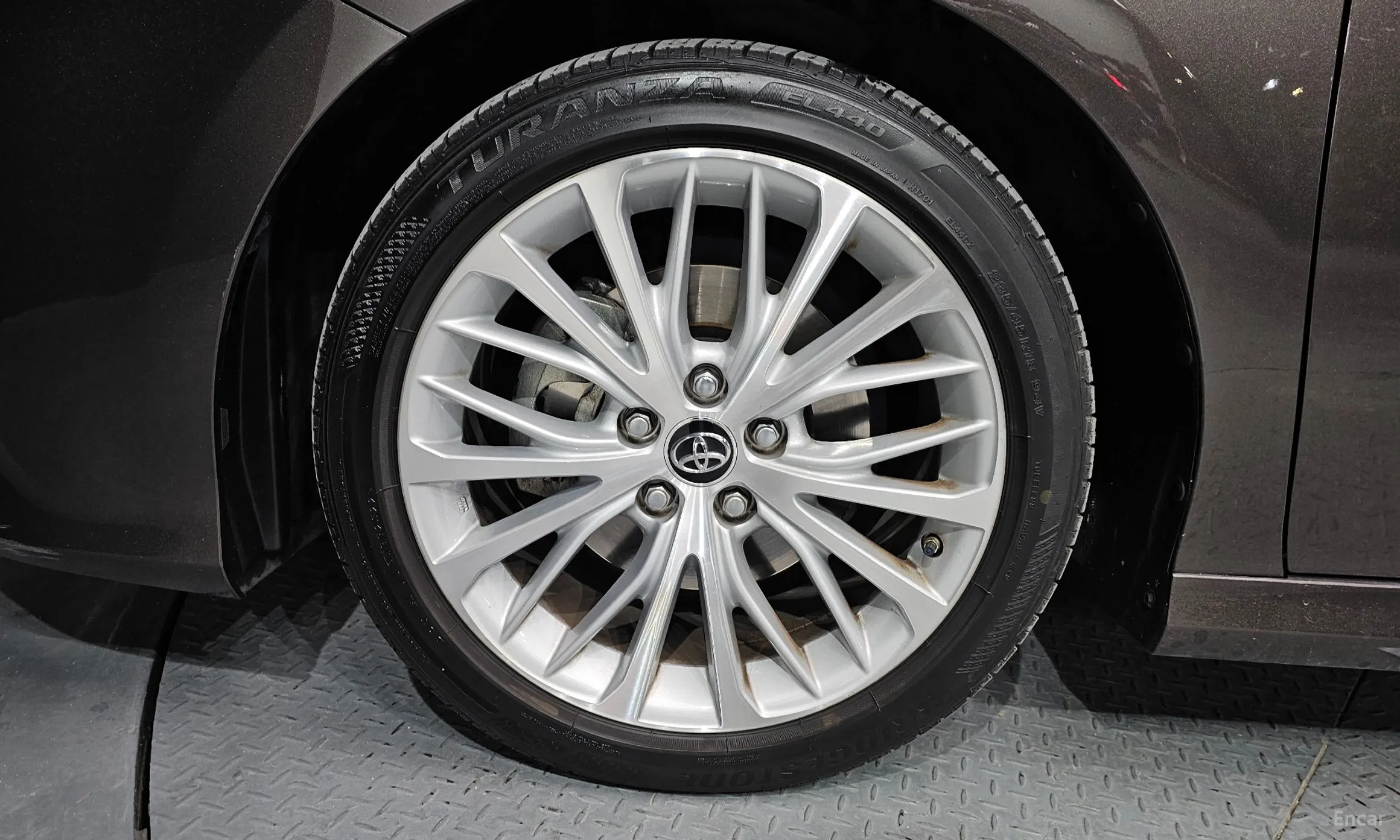 Toyota Camry (XV70) превью 5