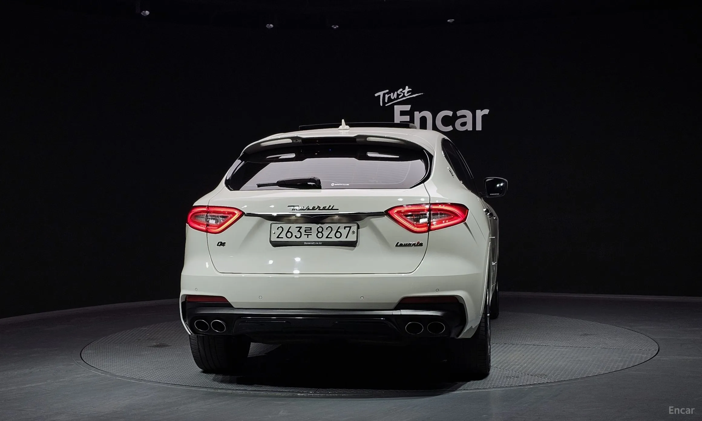 Maserati Levante превью 4