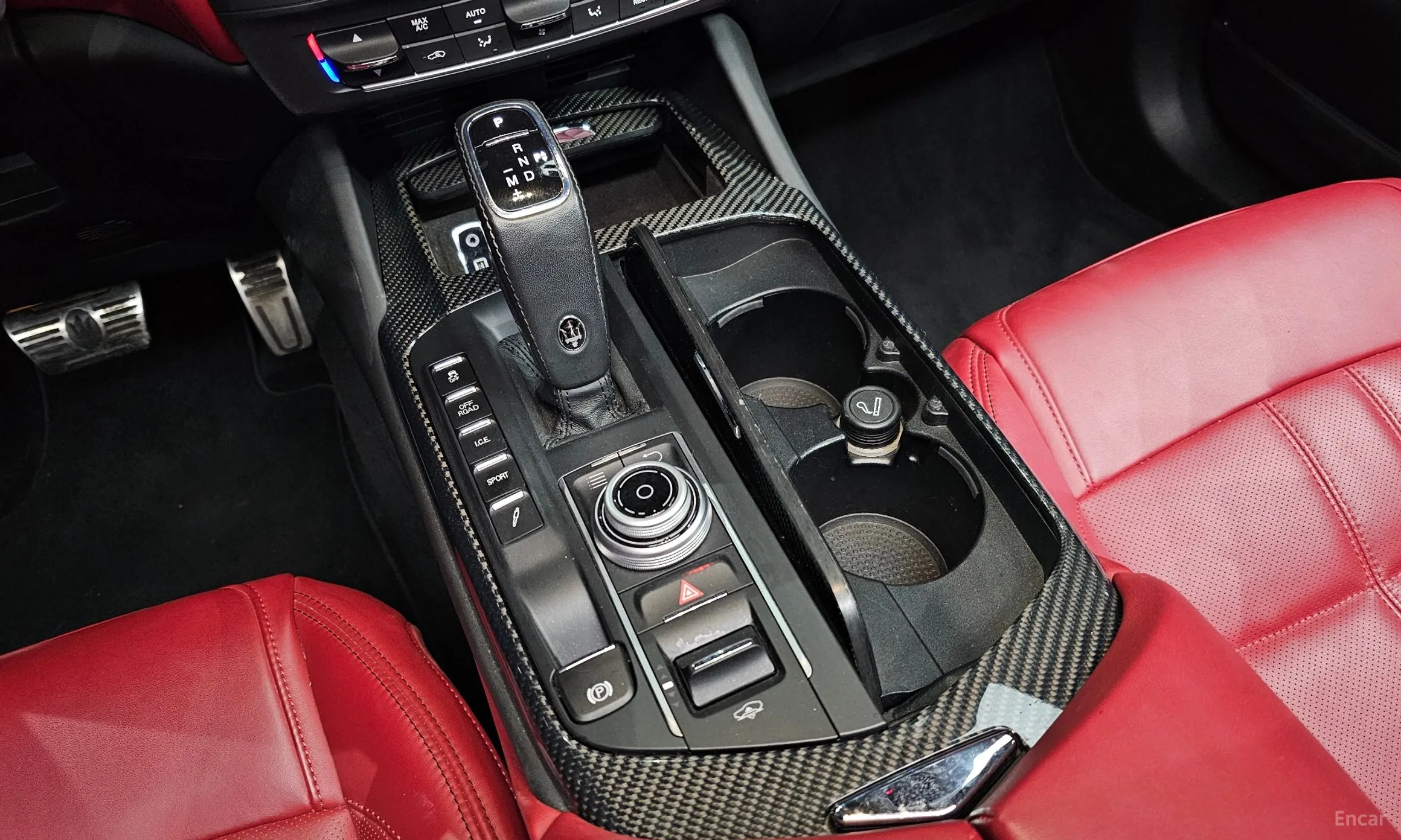 Maserati Levante превью 9