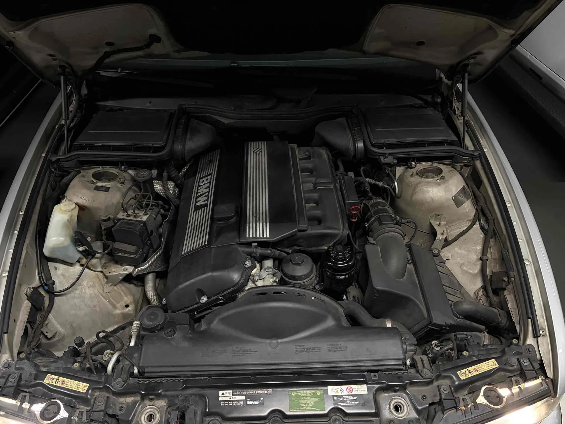 BMW 5 Series превью 6