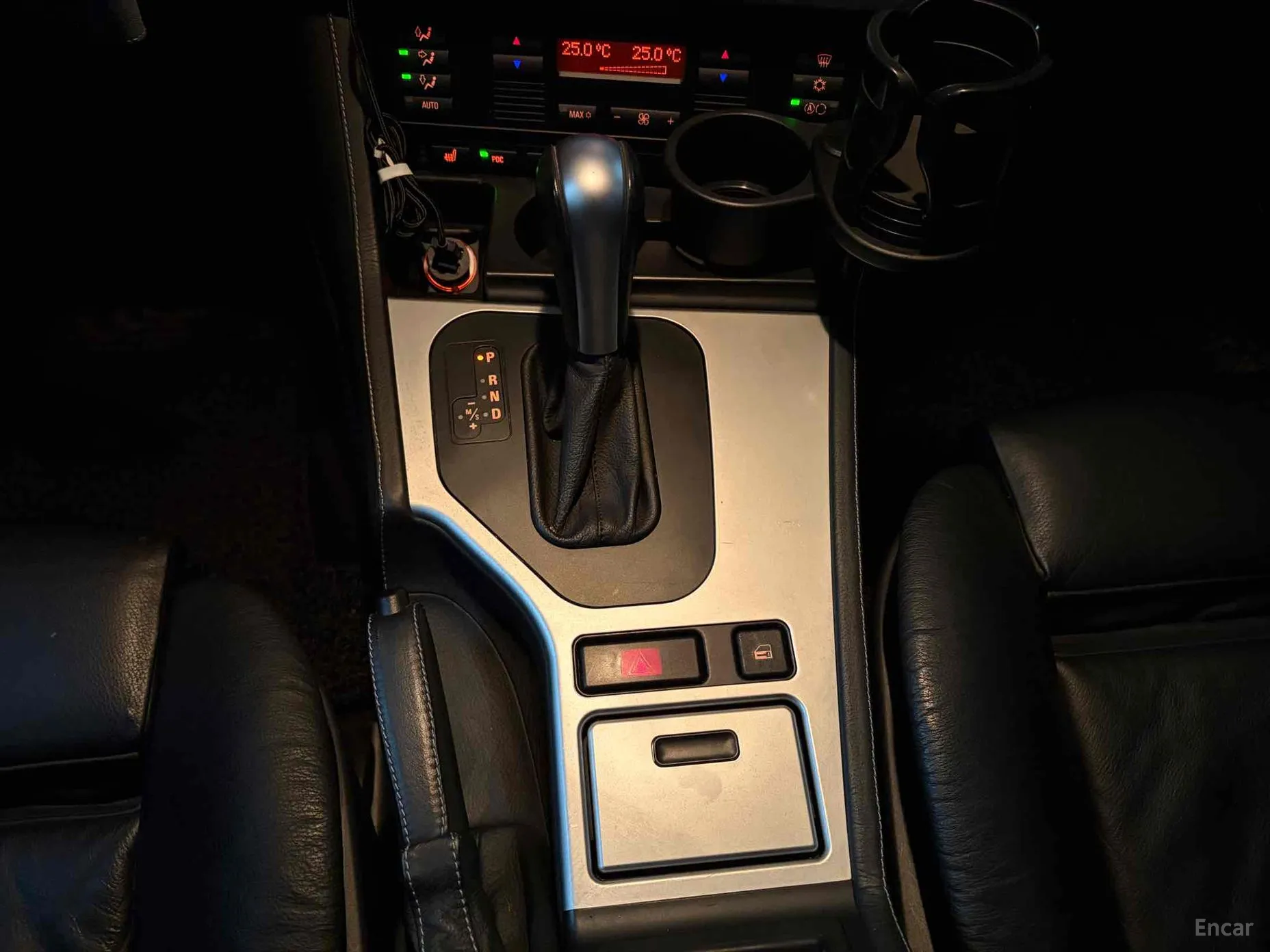 BMW 5 Series превью 9