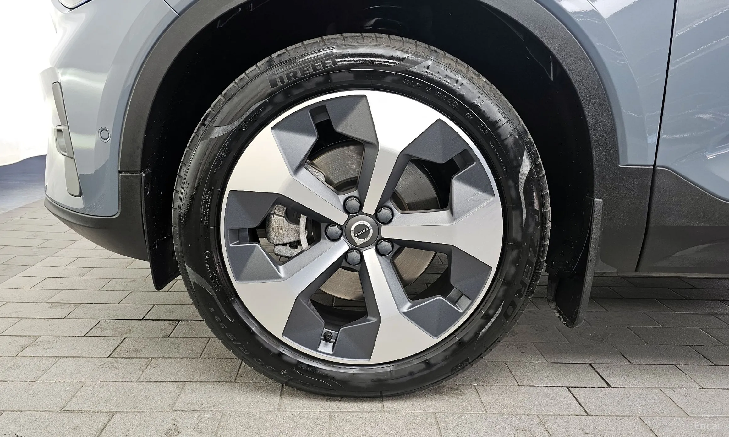 Volvo XC40 превью 5