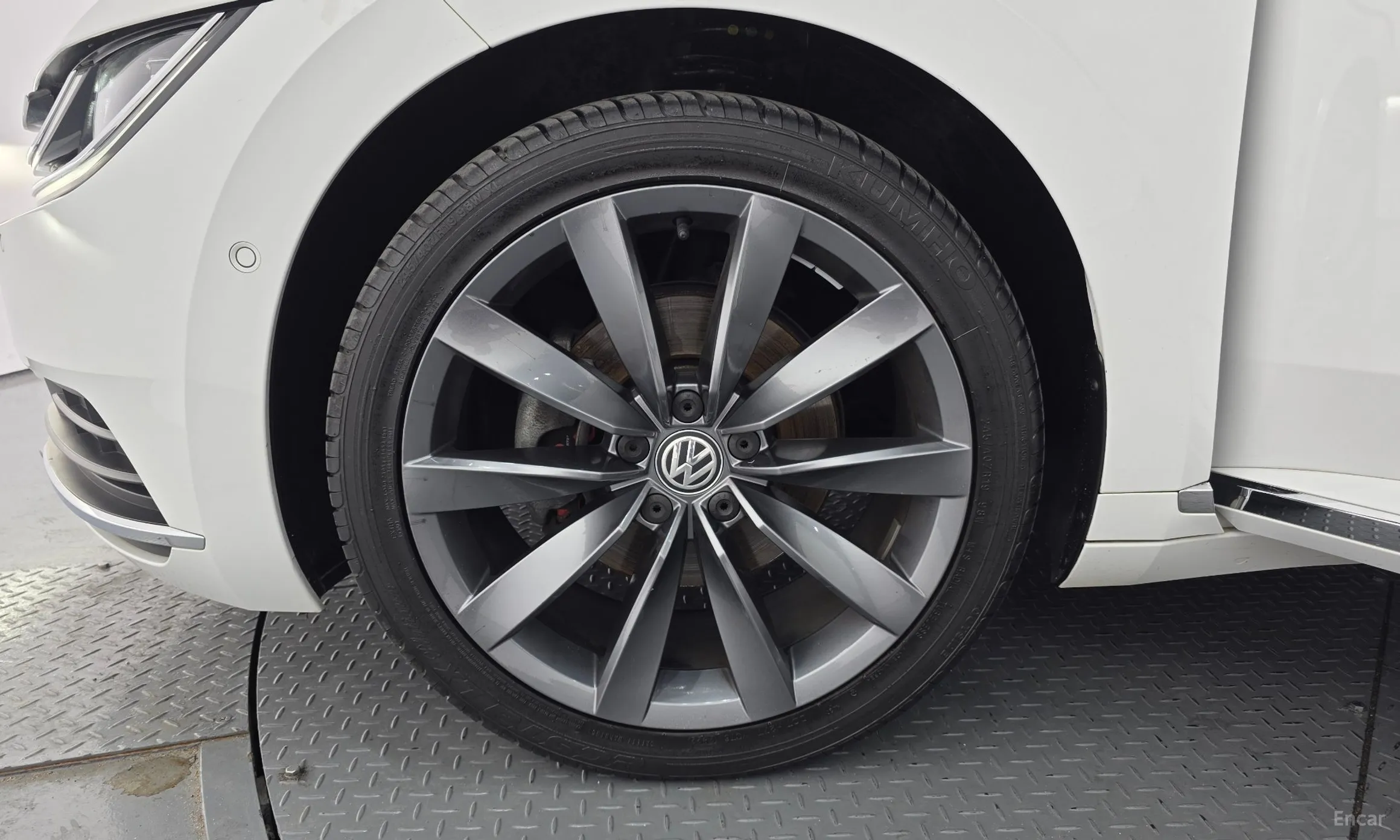 Volkswagen Ateon превью 5