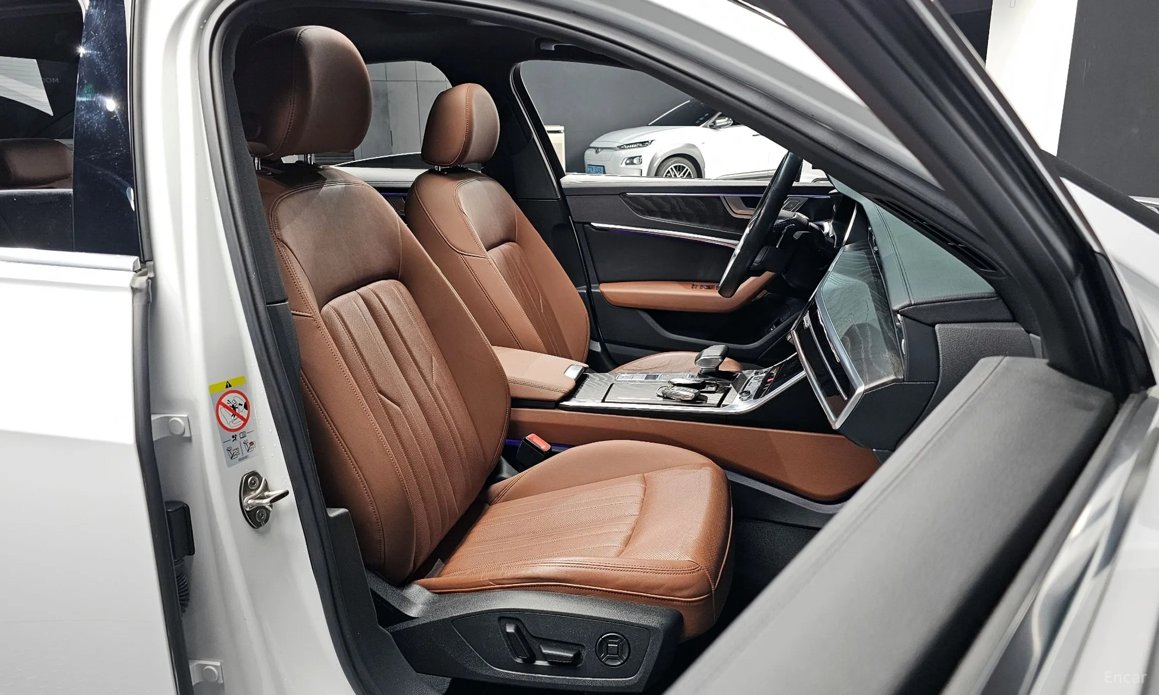 Audi A6 (C8) превью 10