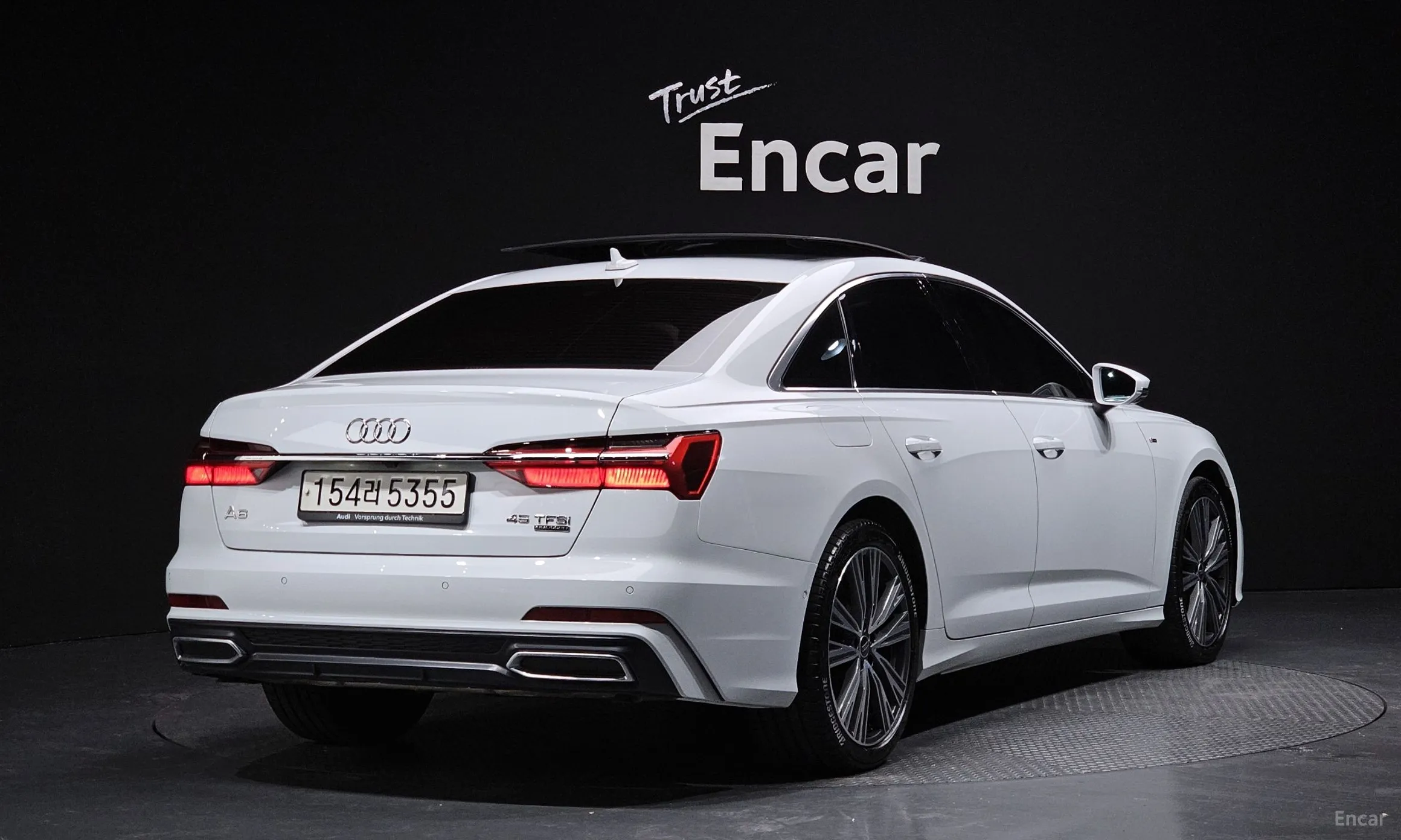 Audi A6 (C8)