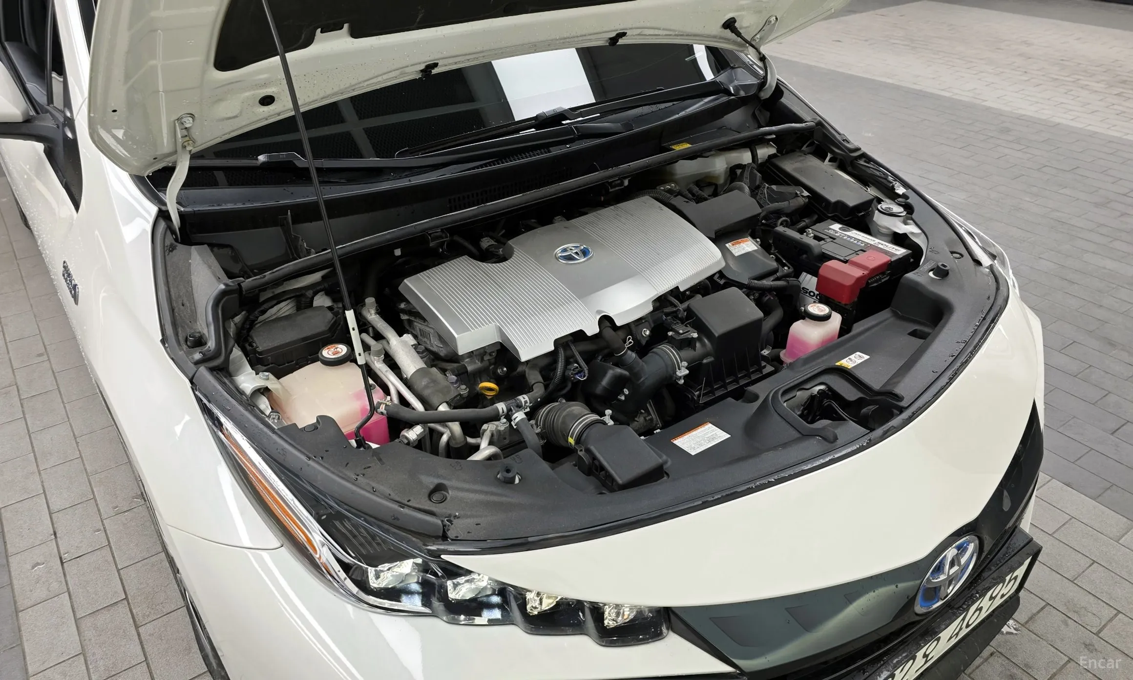Toyota Prius Prime превью 6