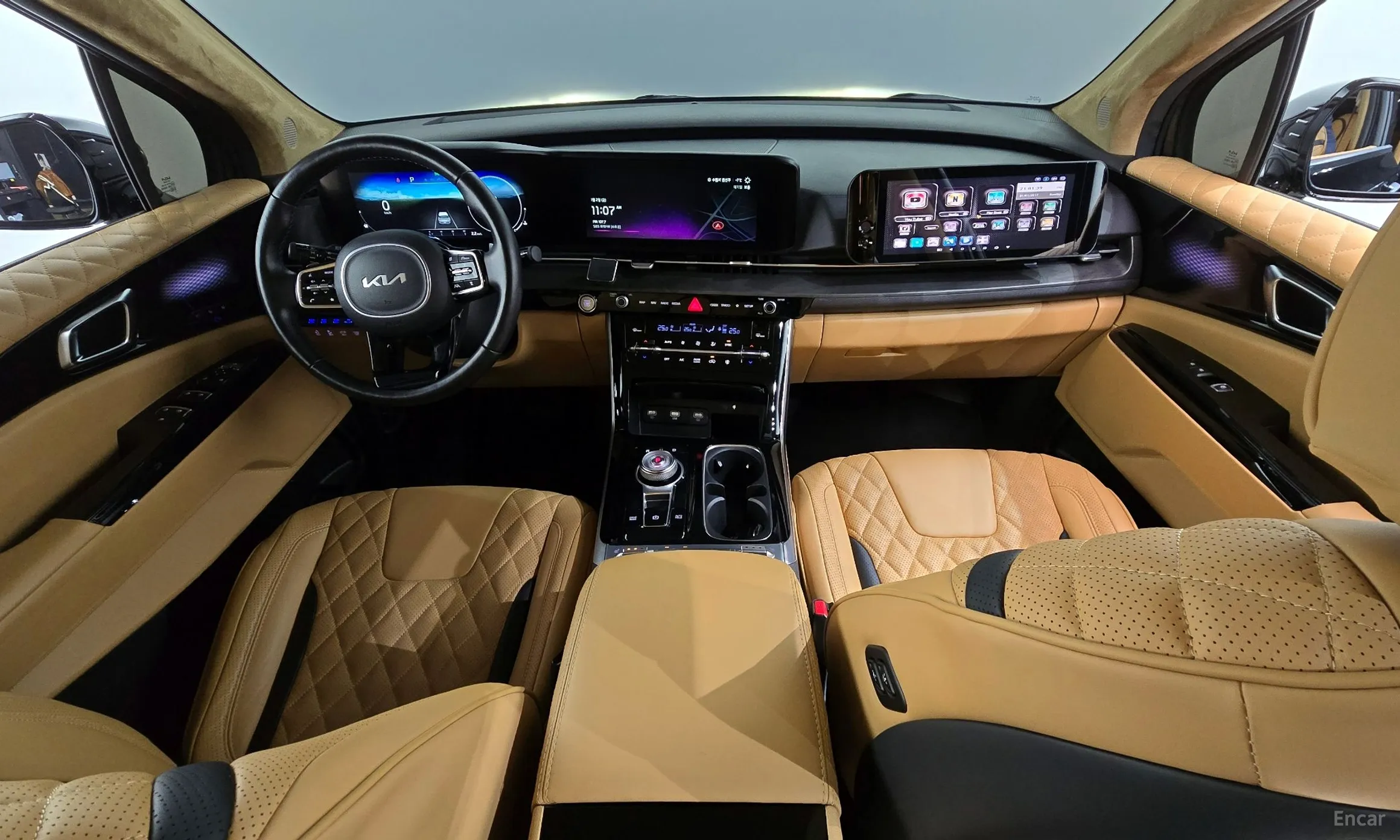 Kia Carnival Gen 4 превью 7