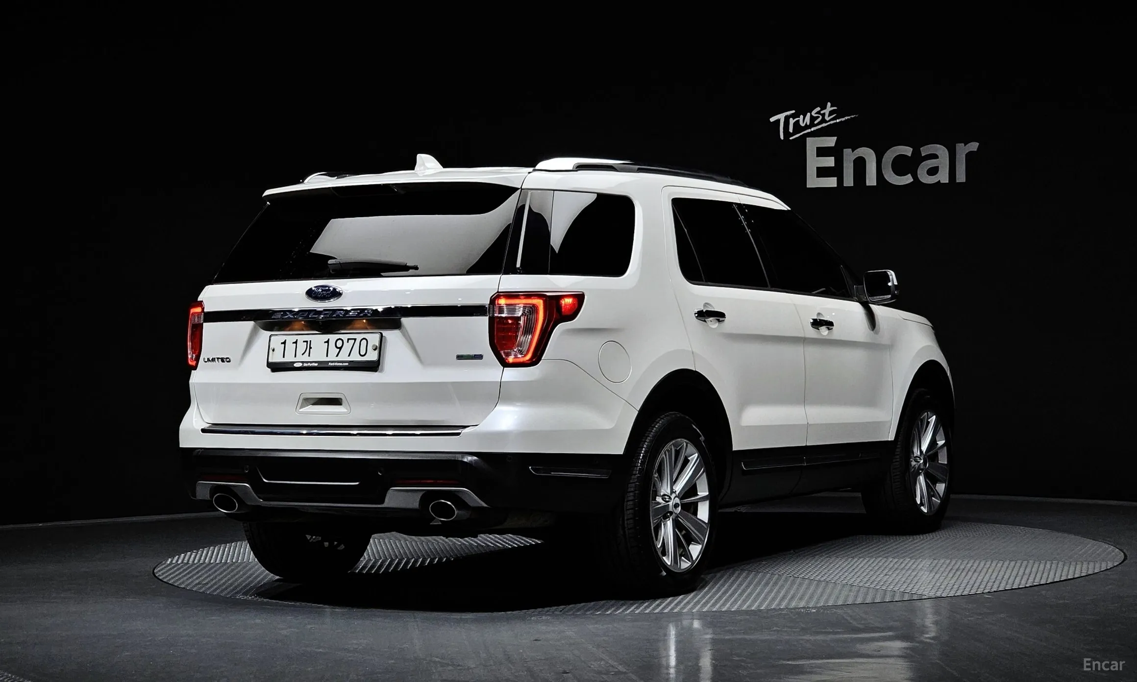 Ford Explorer превью 2
