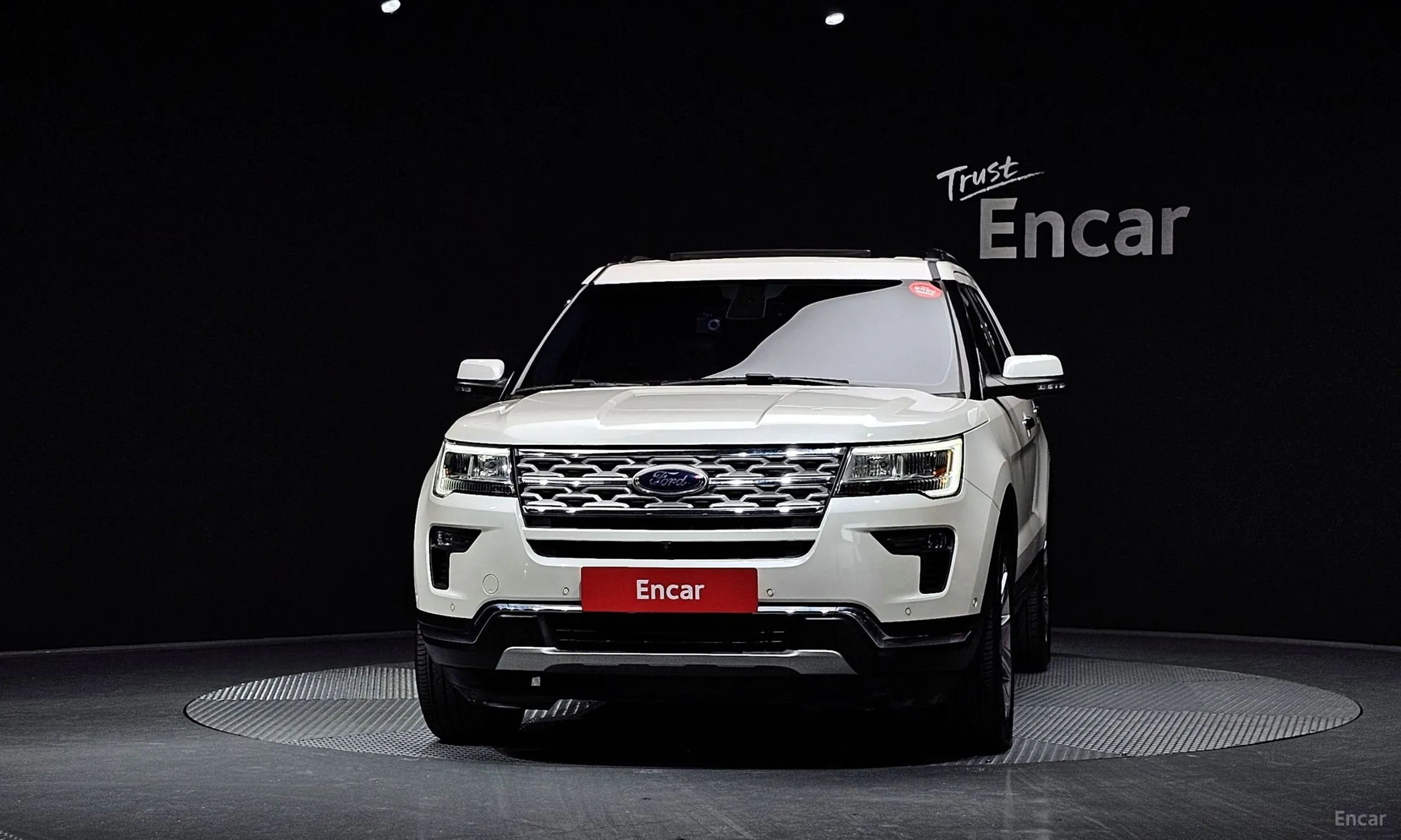 Ford Explorer превью 3