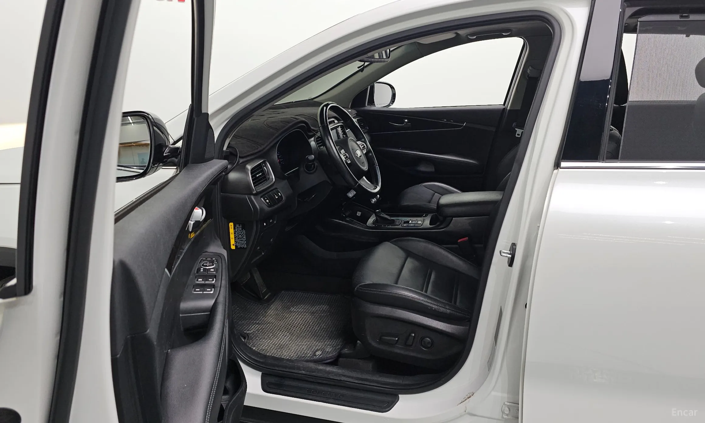 Kia Sorento превью 10