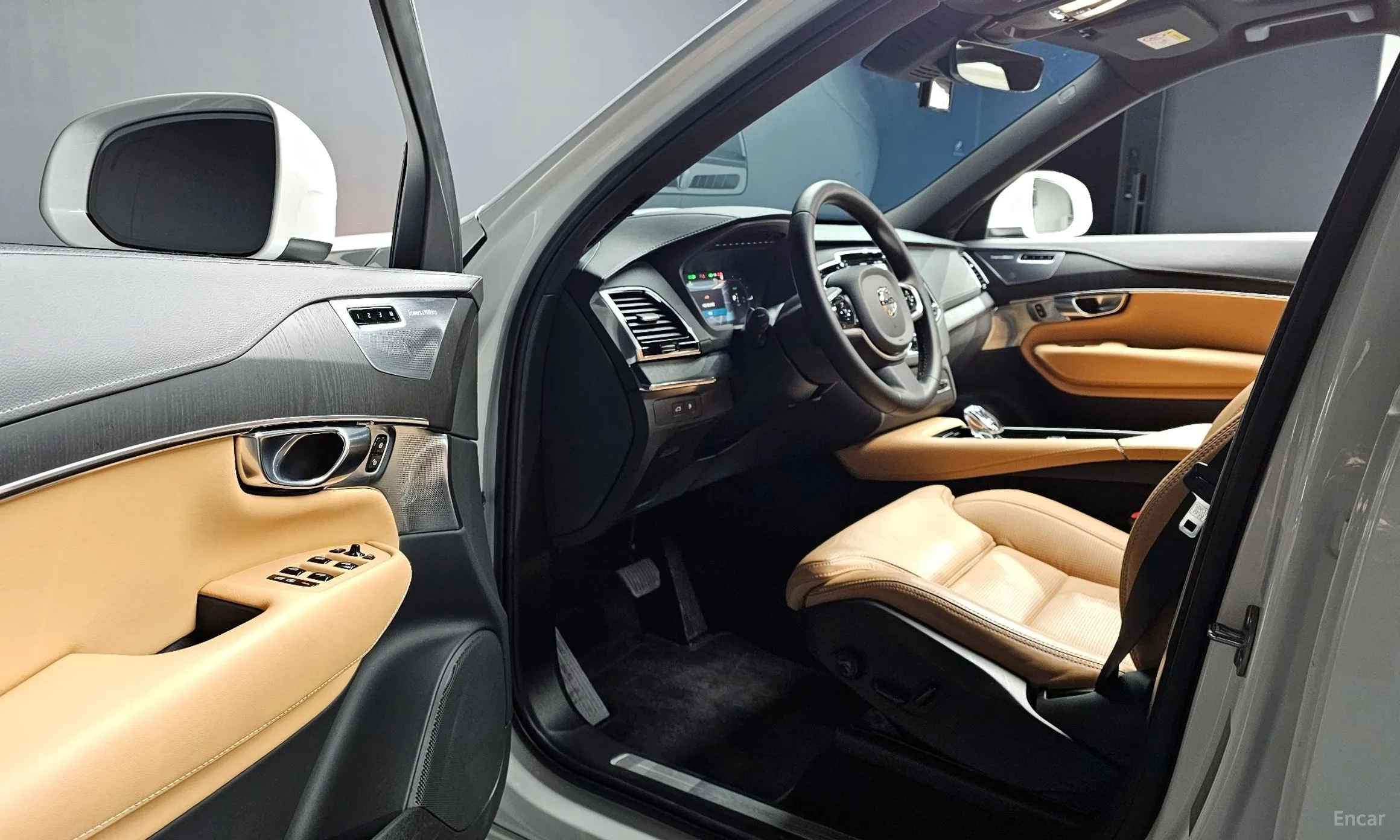 Volvo XC90 Gen 2 превью 12